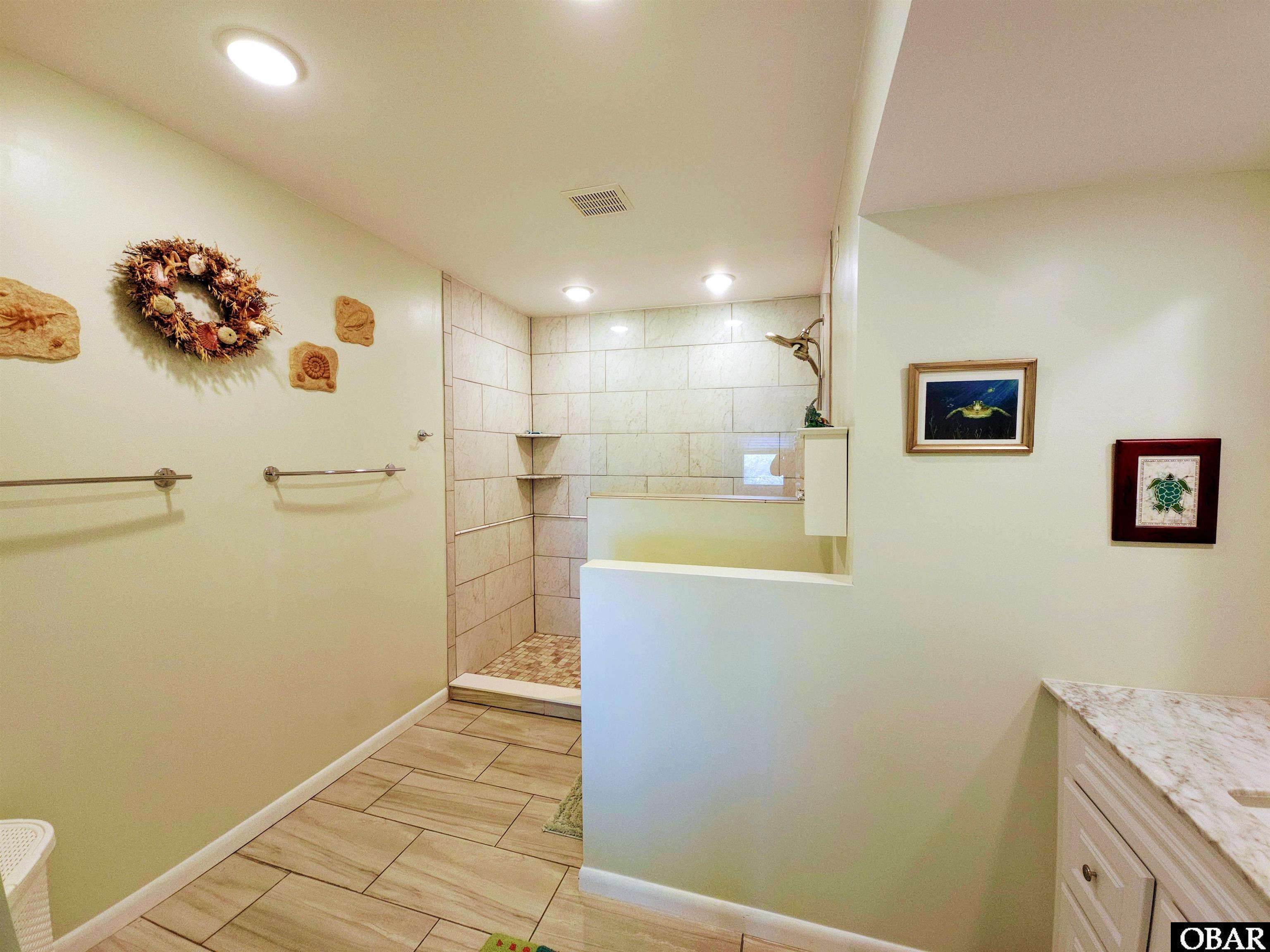 Nags Head, North Carolina, 27959, United States, 2 Bedrooms Bedrooms, ,3 BathroomsBathrooms,Residential,For Sale,1912507