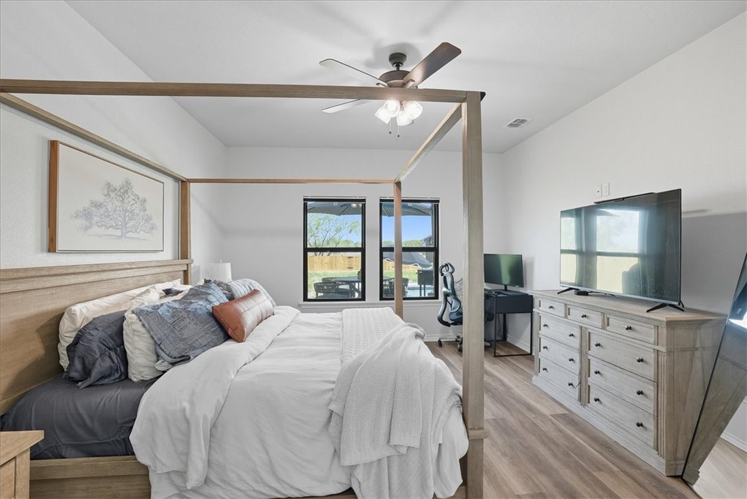 Alice, Texas, 78332, United States, 3 Bedrooms Bedrooms, ,2 BathroomsBathrooms,Residential,For Sale,1995593