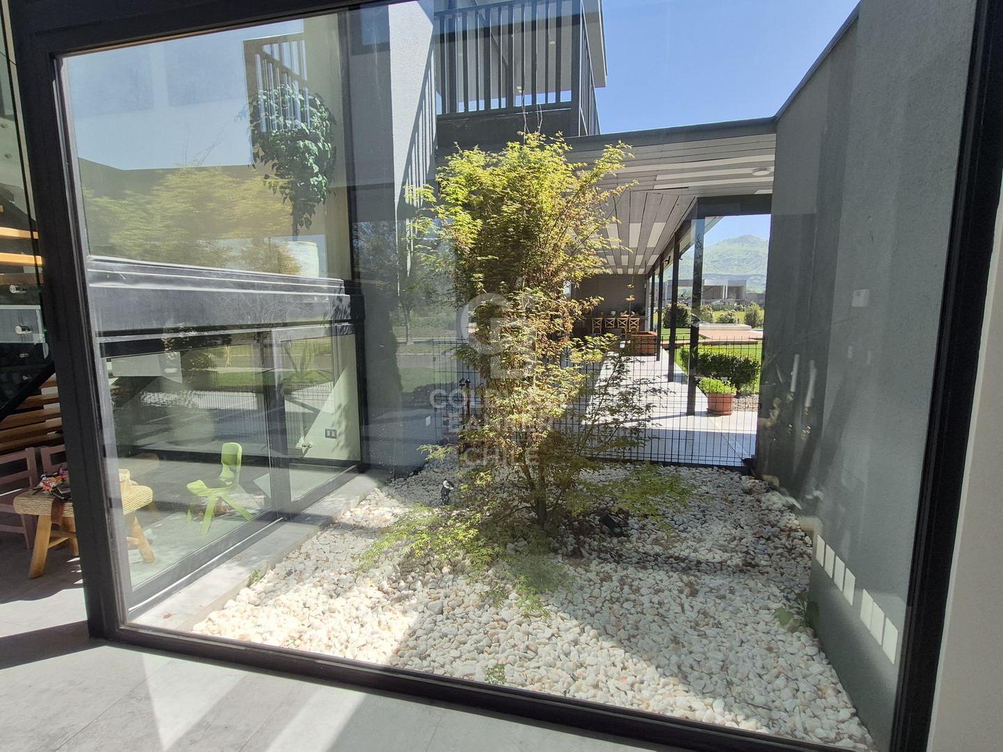 Colina, Chile, 4 Bedrooms Bedrooms, ,4 BathroomsBathrooms,Residential,For Sale,1957216