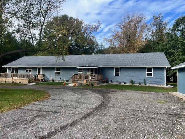 Branch, Michigan, 49402, United States, 5 Bedrooms Bedrooms, ,4 BathroomsBathrooms,Residential,For Sale,1986273