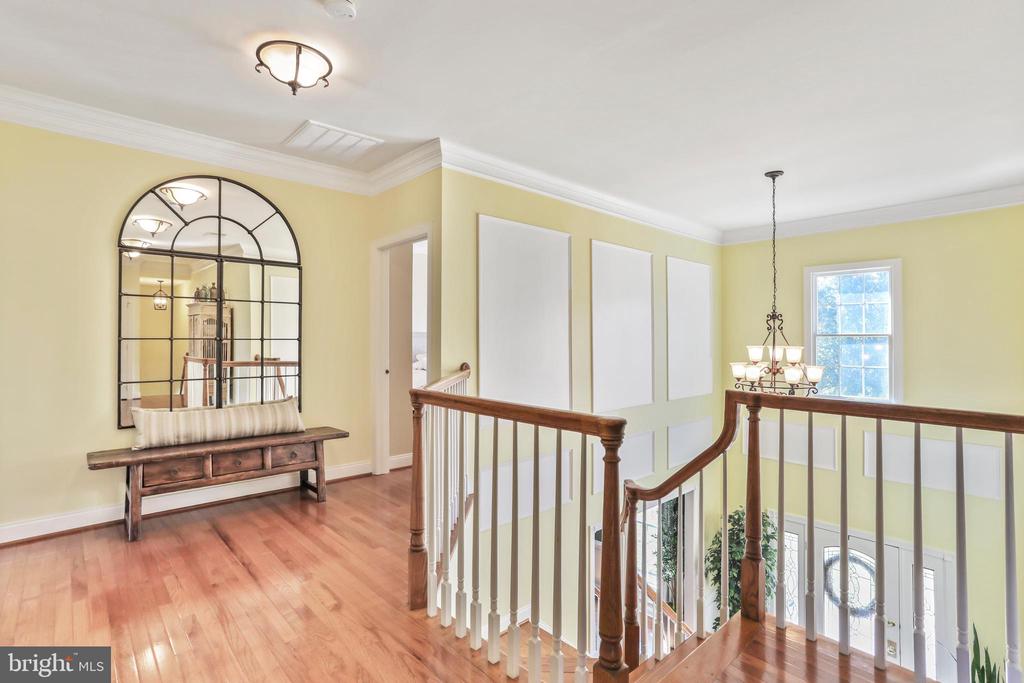 Waterford, Virginia, 20197, United States, 4 Bedrooms Bedrooms, ,5 BathroomsBathrooms,Residential,For Sale,1941290