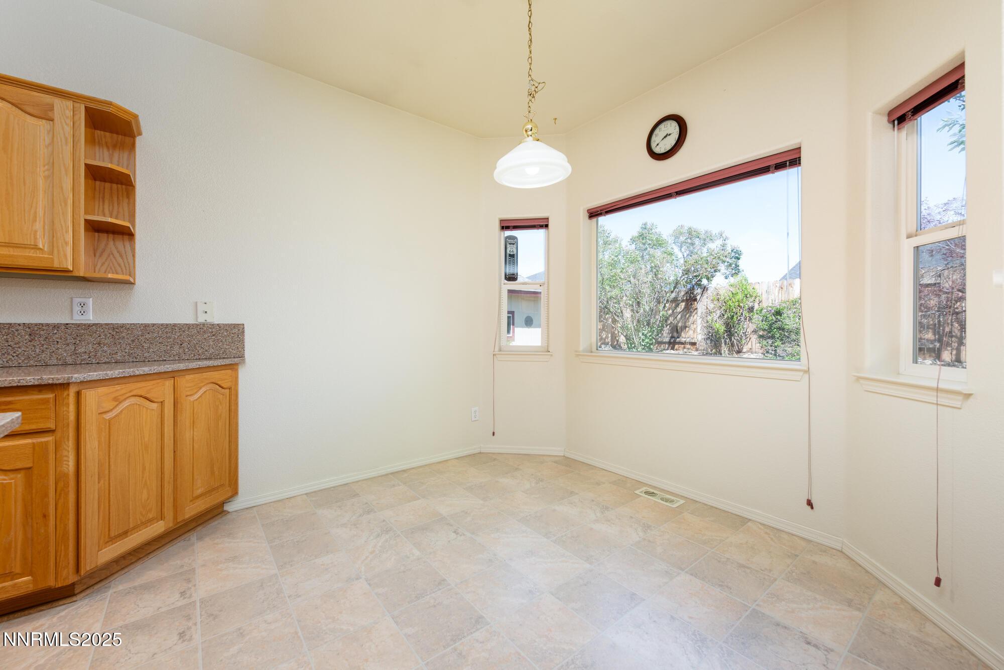 Gardnerville, Nevada, 89460, United States, 3 Bedrooms Bedrooms, ,2 BathroomsBathrooms,Residential,For Sale,1959065