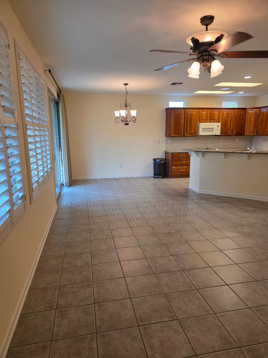 Lincoln, California, 95648, United States, 2 Bedrooms Bedrooms, ,3 BathroomsBathrooms,Residential,For Sale,1996644