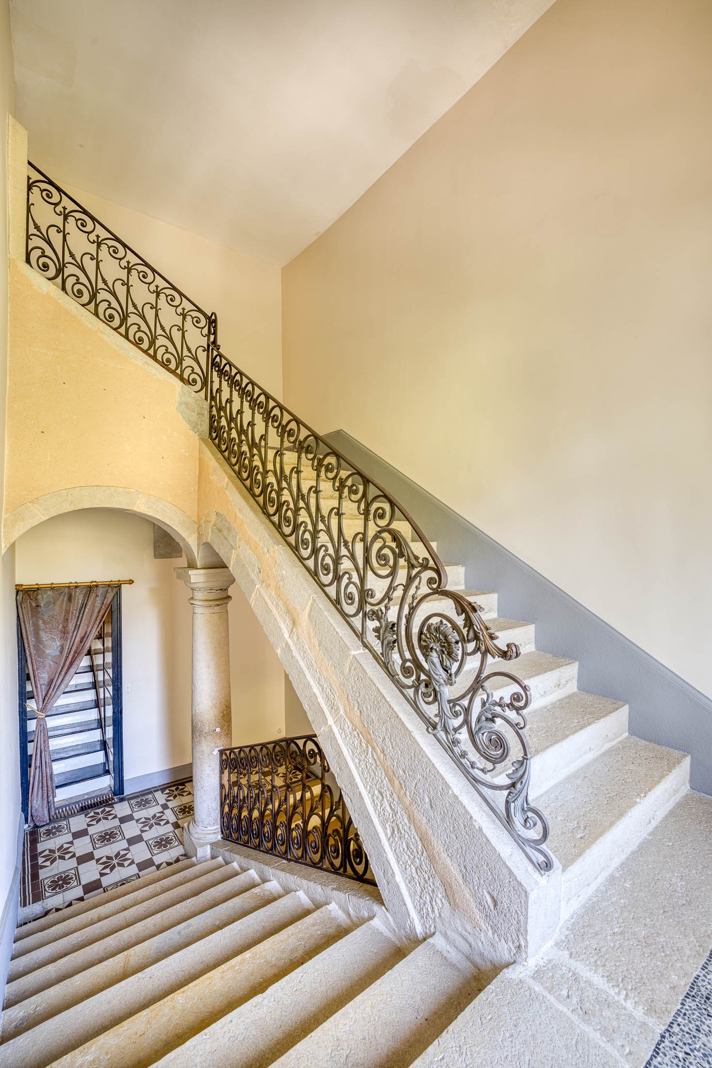  Elegant manor- close to the famed vineyards of Bugey - 物件實景