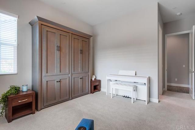 San Marcos, California, 92069, United States, 4 Bedrooms Bedrooms, ,5 BathroomsBathrooms,Residential,For Sale,1987036