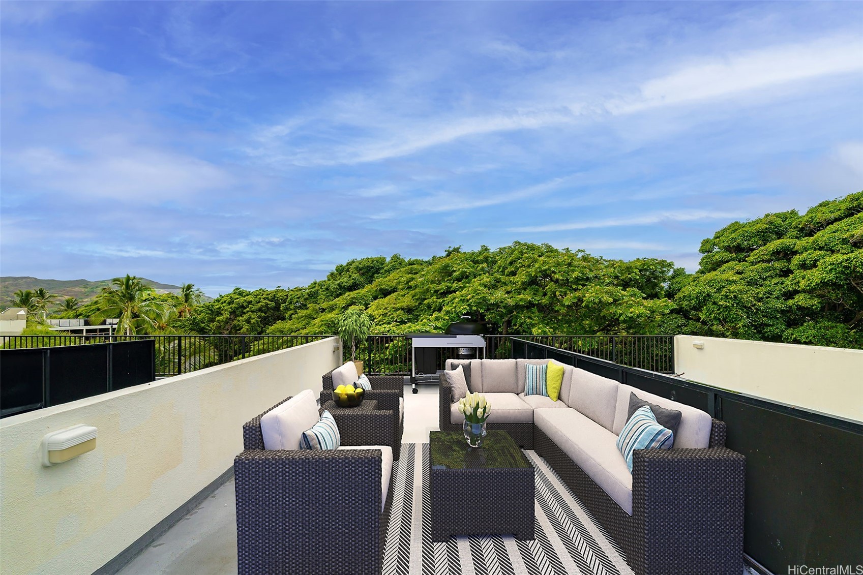 Kailua, Hawaii, 96734, United States, 3 Bedrooms Bedrooms, ,2 BathroomsBathrooms,Residential,For Sale,1868467