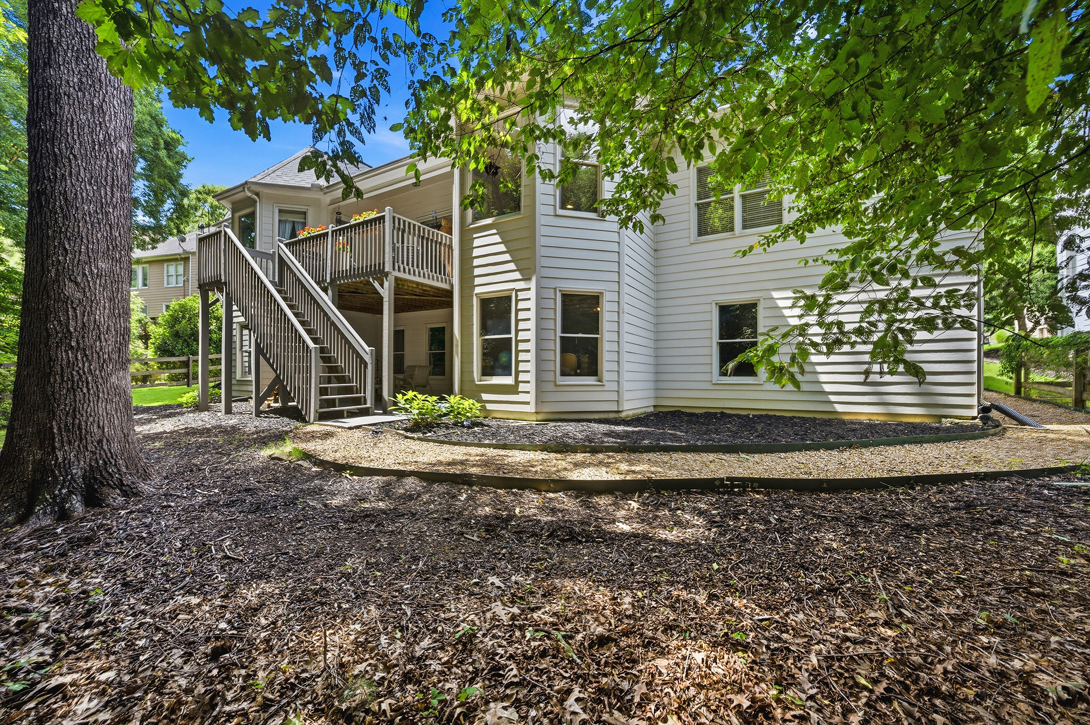  Beautifully Maintained Ranch Home in Unbeatable Location - 物件實景