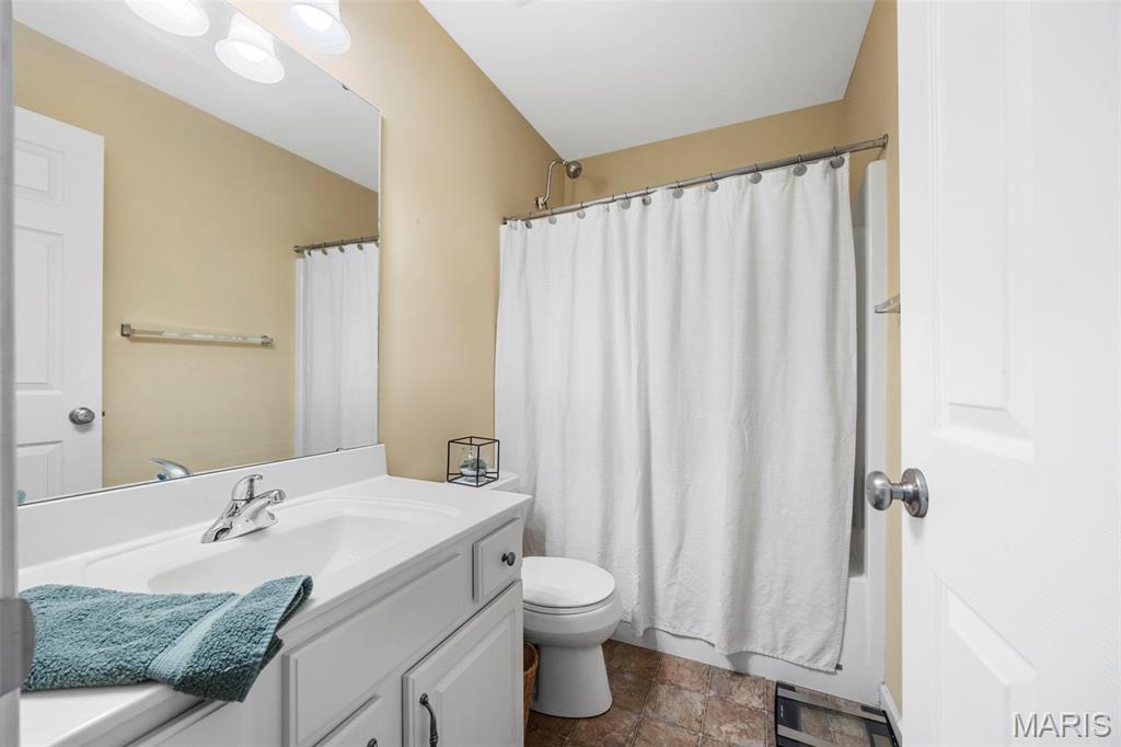 Wentzville, Missouri, 63385, United States, 4 Bedrooms Bedrooms, ,3 BathroomsBathrooms,Residential,For Sale,1991538