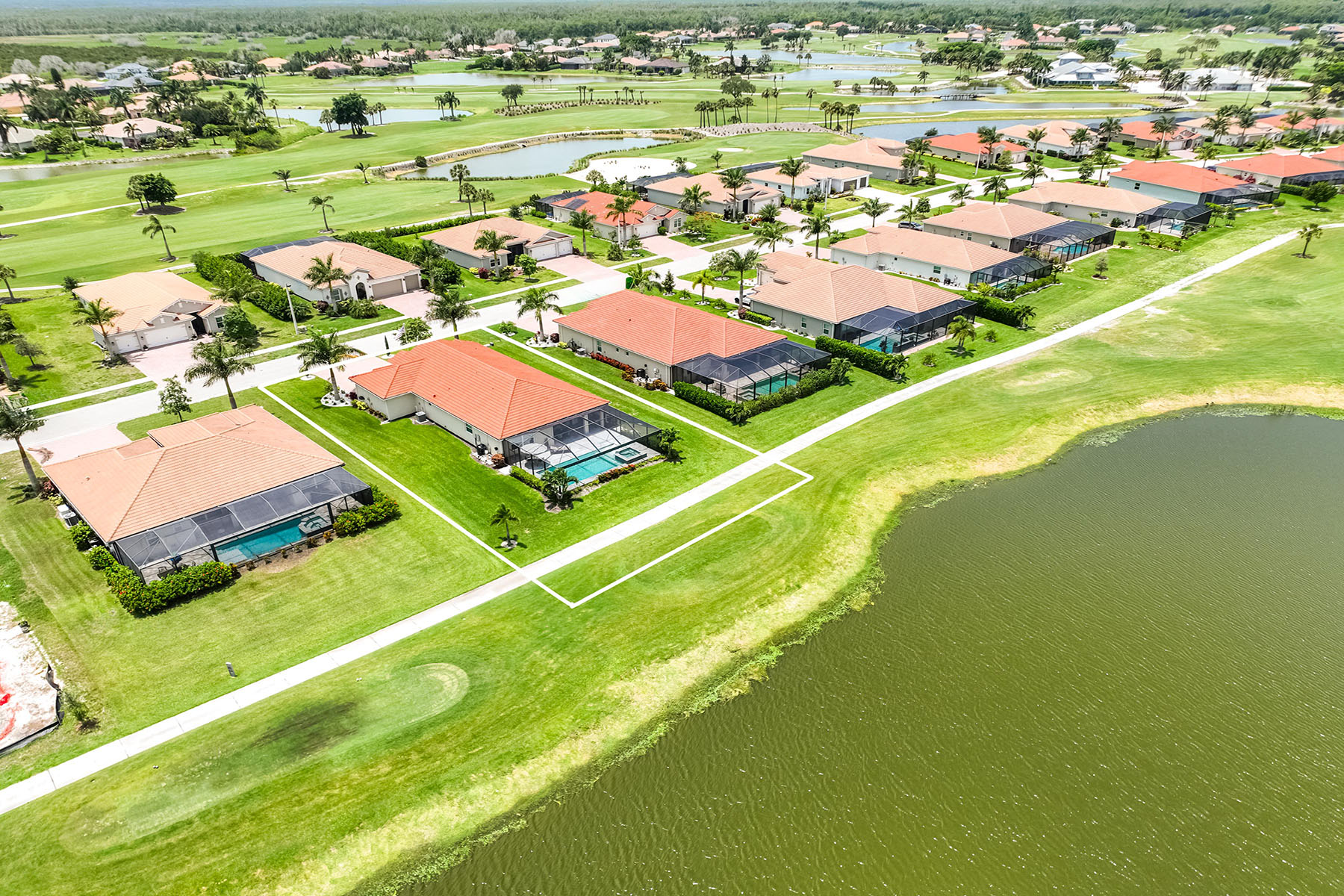  ROYAL PALM GOLF ESTATES - 物件實景