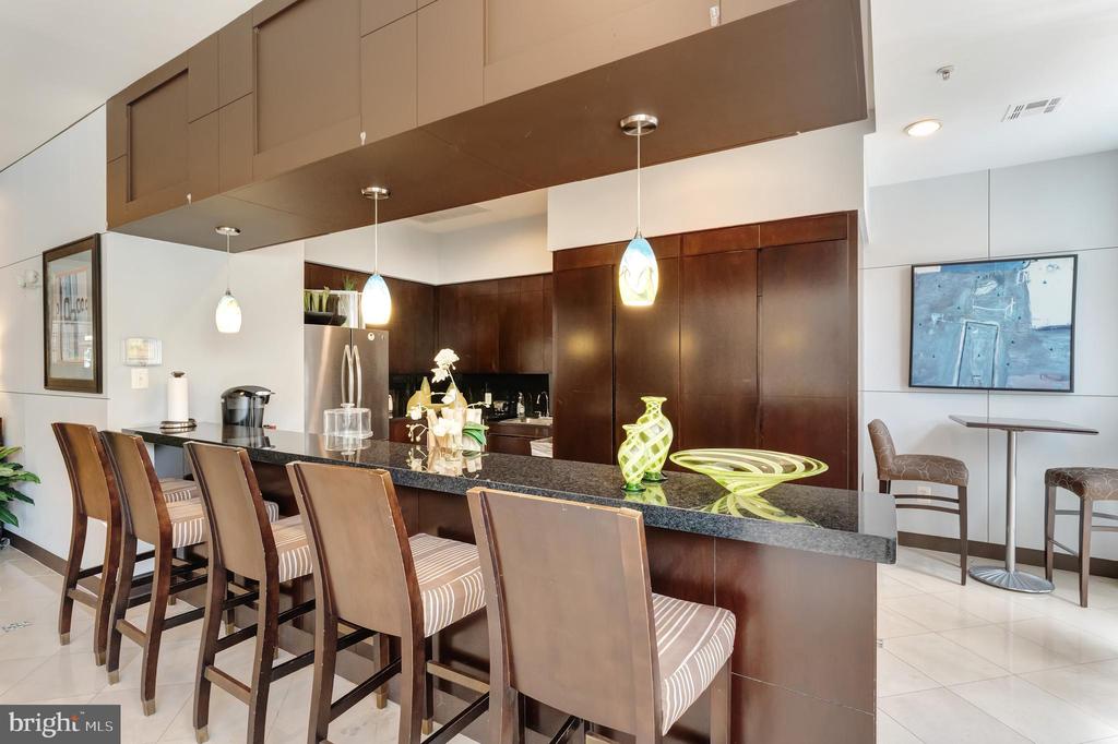 Reston, Virginia, 20190, United States, 2 Bedrooms Bedrooms, ,2 BathroomsBathrooms,Residential,For Sale,1904238