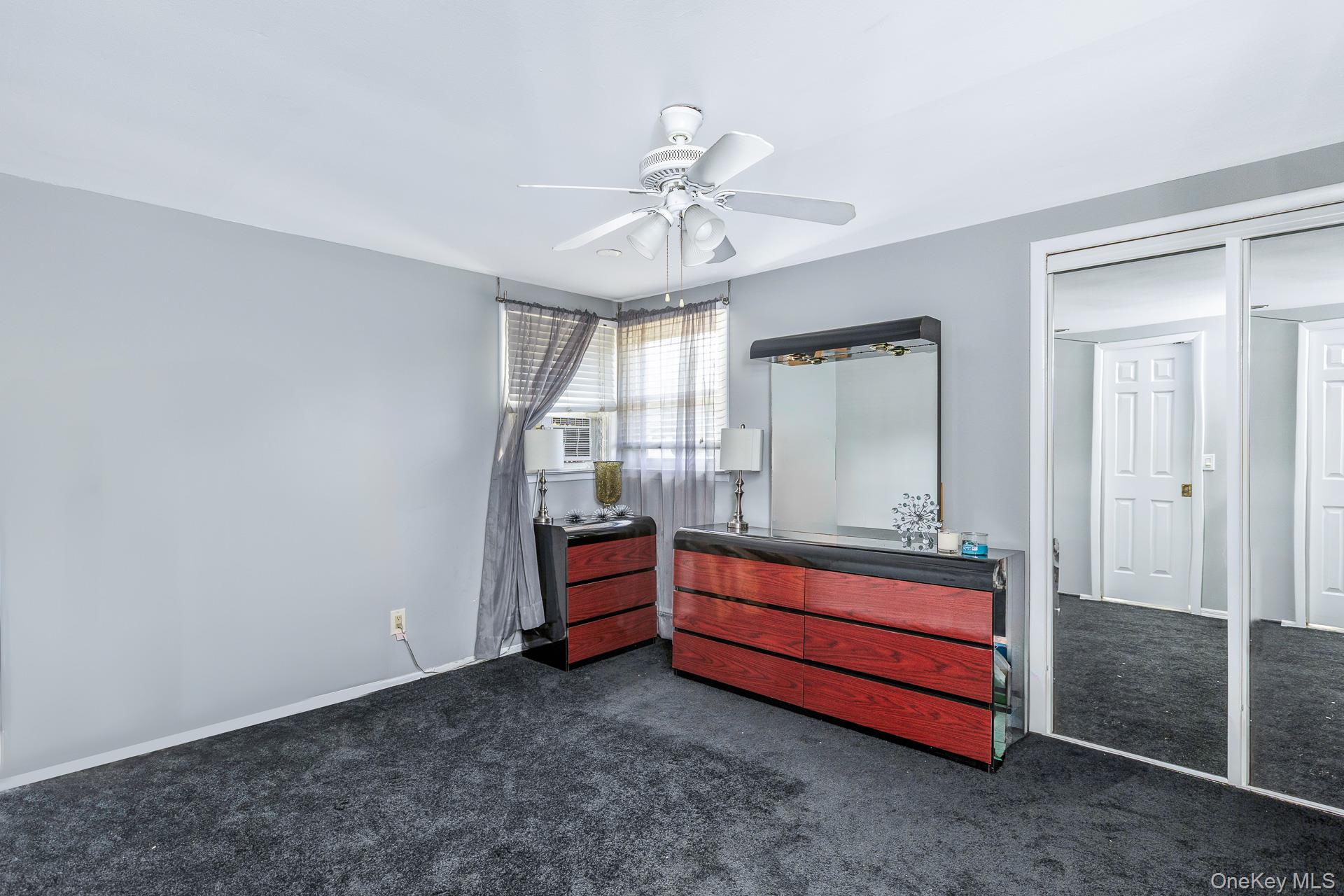 Shirley, New York, 11967, United States, 4 Bedrooms Bedrooms, ,4 BathroomsBathrooms,Residential,For Sale,1924990