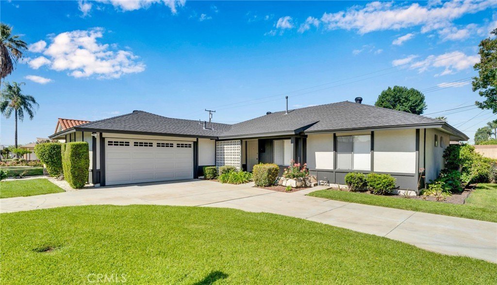 Glendora, California, 91740, United States, 4 Bedrooms Bedrooms, ,2 BathroomsBathrooms,Residential,For Sale,1826012