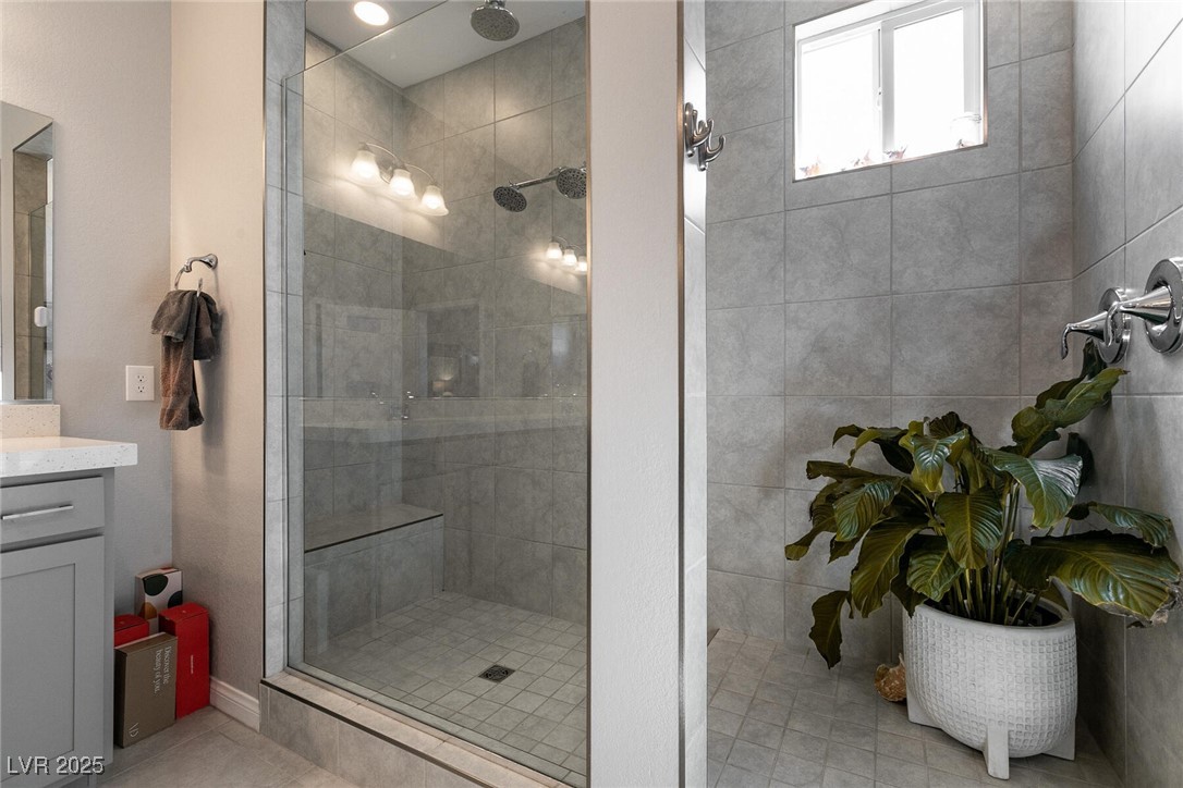 Las Vegas, Nevada, 89166, United States, 4 Bedrooms Bedrooms, ,3 BathroomsBathrooms,Residential,For Sale,1960504