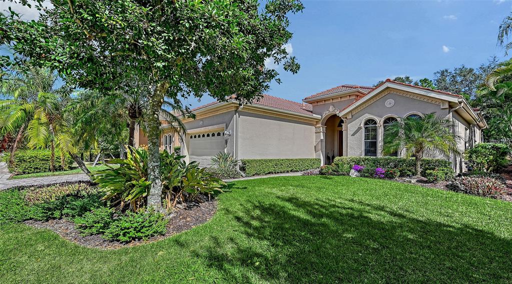 Lakewood Ranch, Florida, 34202, United States, 3 Bedrooms Bedrooms, ,2 BathroomsBathrooms,Residential,For Sale,1988142