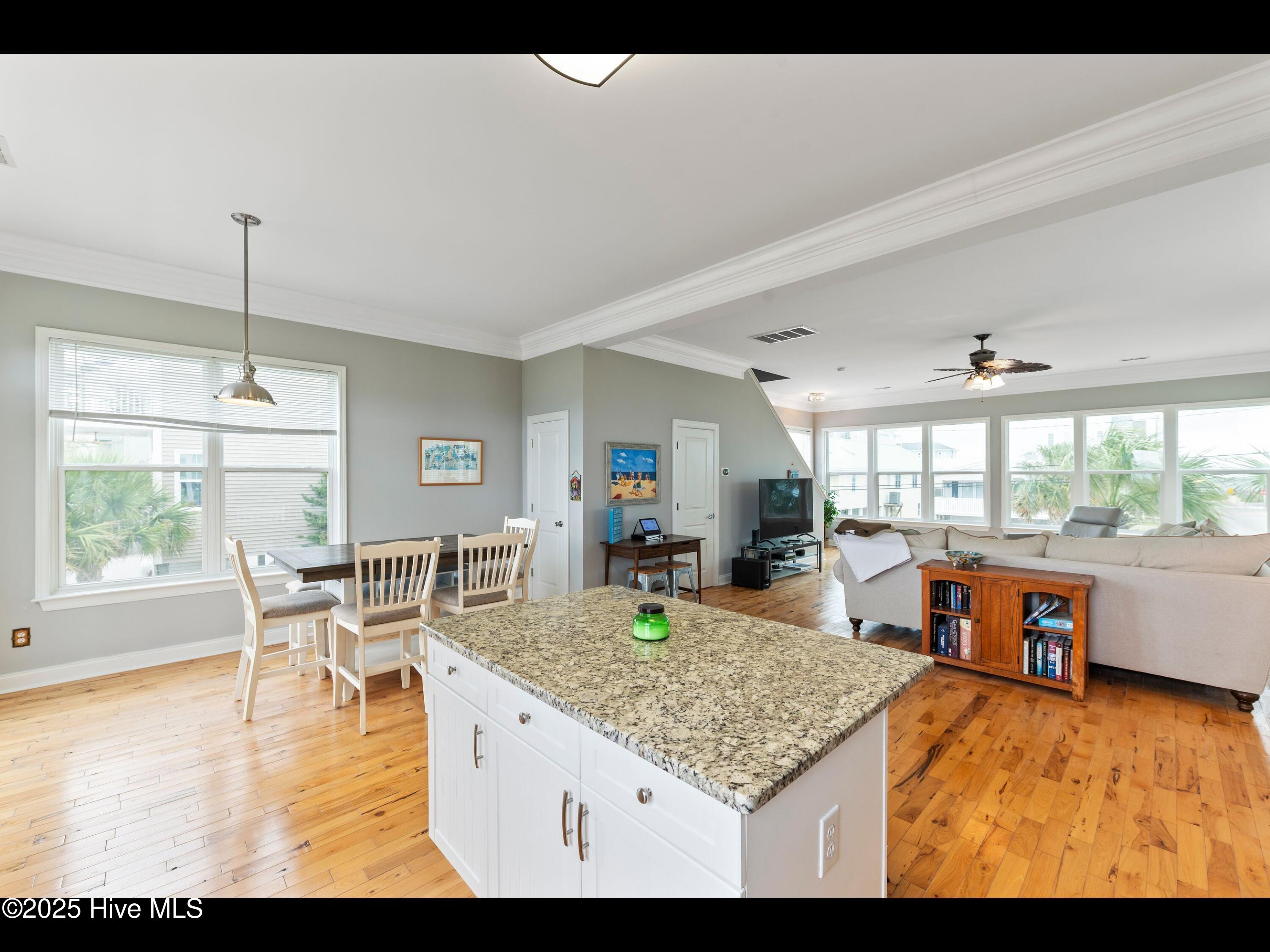 Carolina Beach, North Carolina, 28428, United States, 3 Bedrooms Bedrooms, ,3 BathroomsBathrooms,Residential,For Sale,1827738
