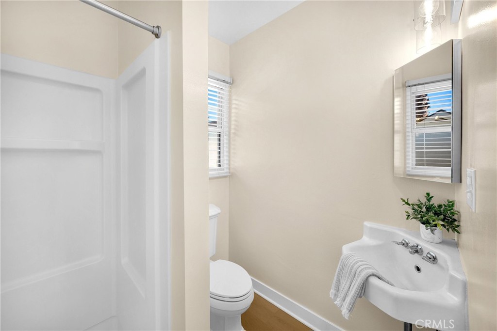 Rancho Cucamonga, California, 91730, United States, 4 Bedrooms Bedrooms, ,2 BathroomsBathrooms,Residential,For Sale,1921944