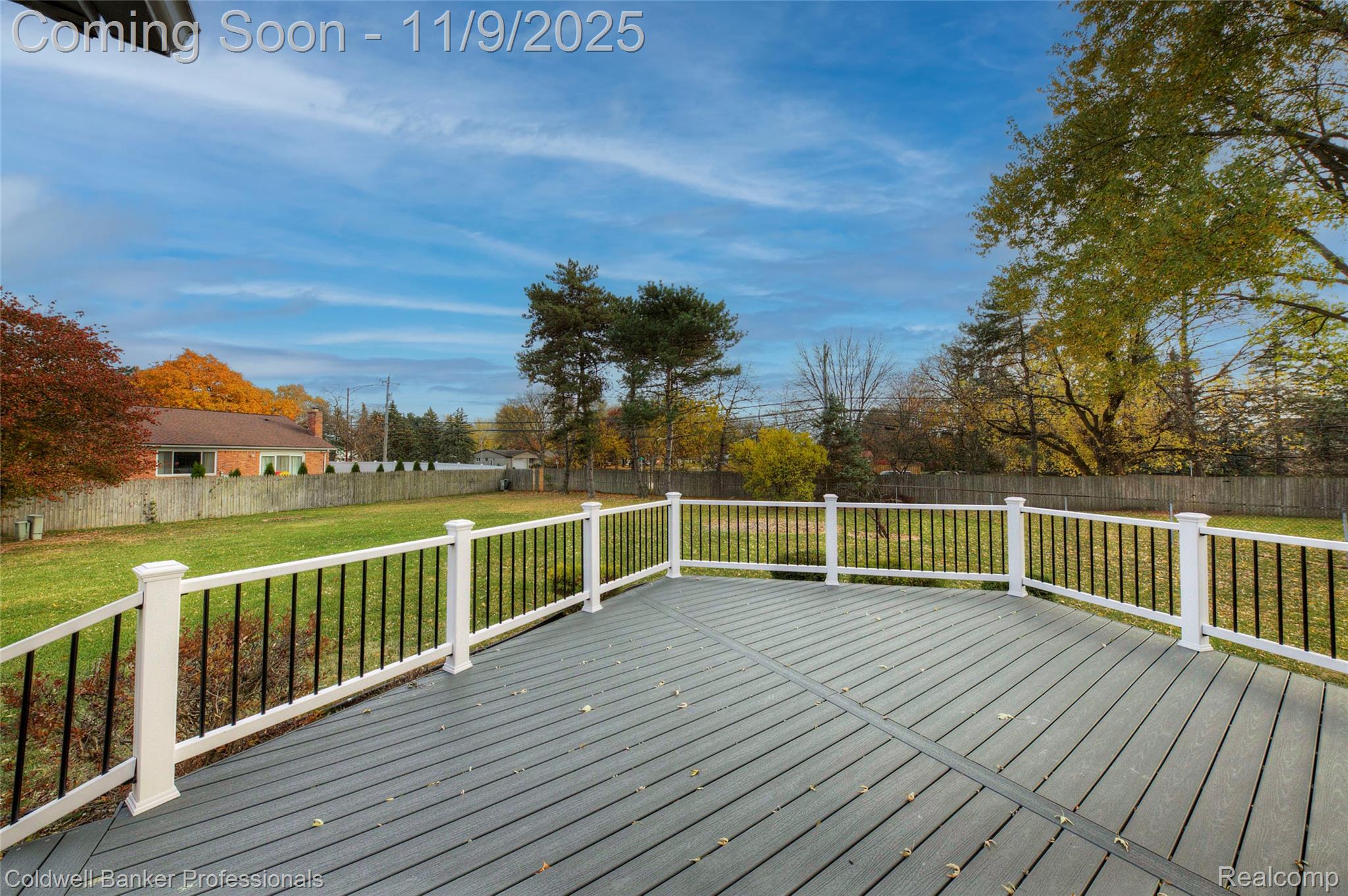 Troy, Michigan, 48085, United States, 4 Bedrooms Bedrooms, ,2 BathroomsBathrooms,Residential,For Sale,1989080