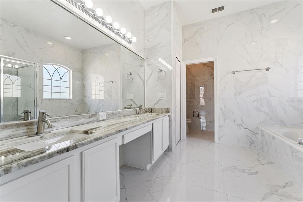 Orlando, Florida, 32824, United States, 4 Bedrooms Bedrooms, ,4 BathroomsBathrooms,Residential,For Sale,1987681