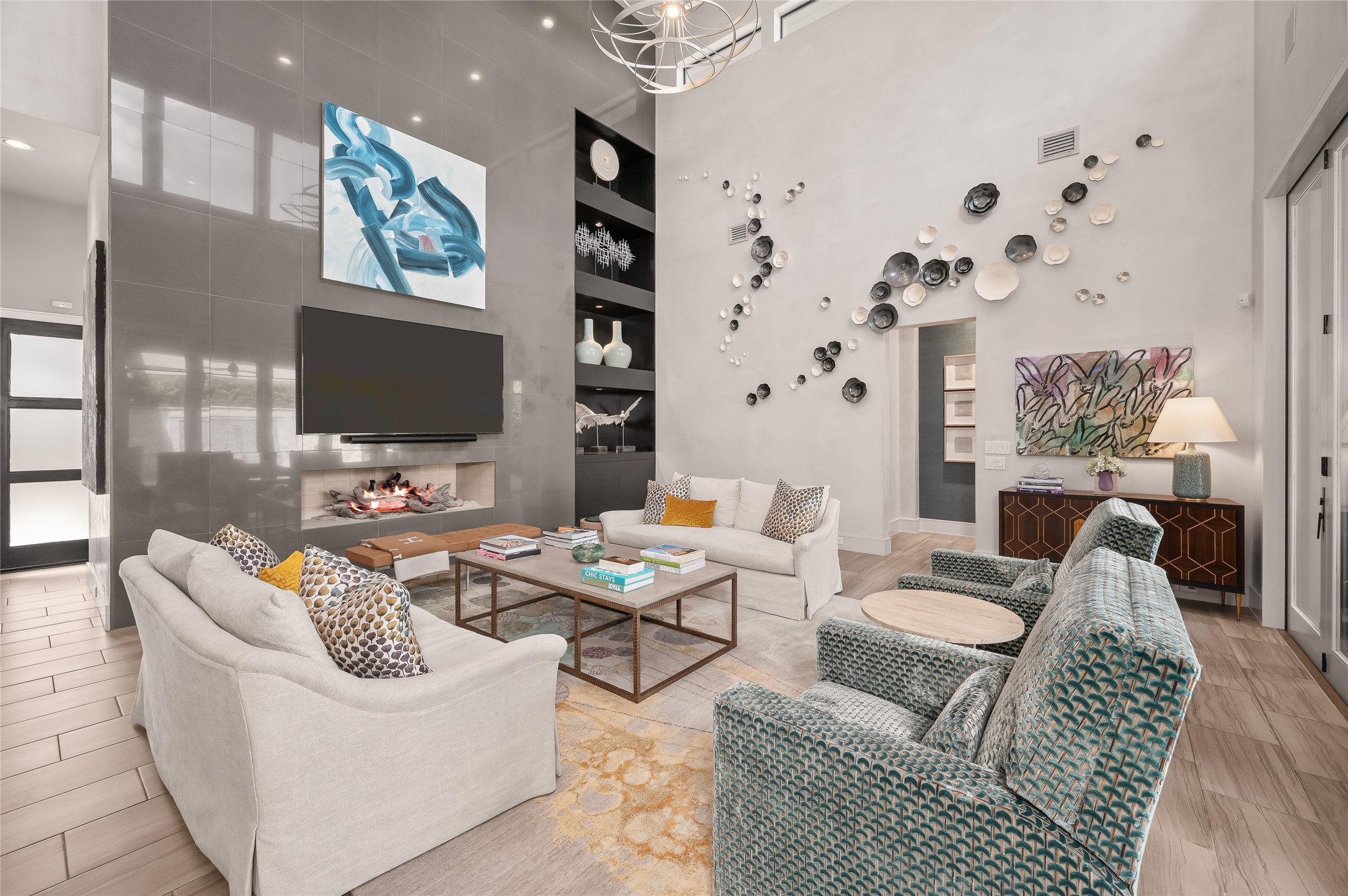  5642 Cedar Creek Drive - 物件實景