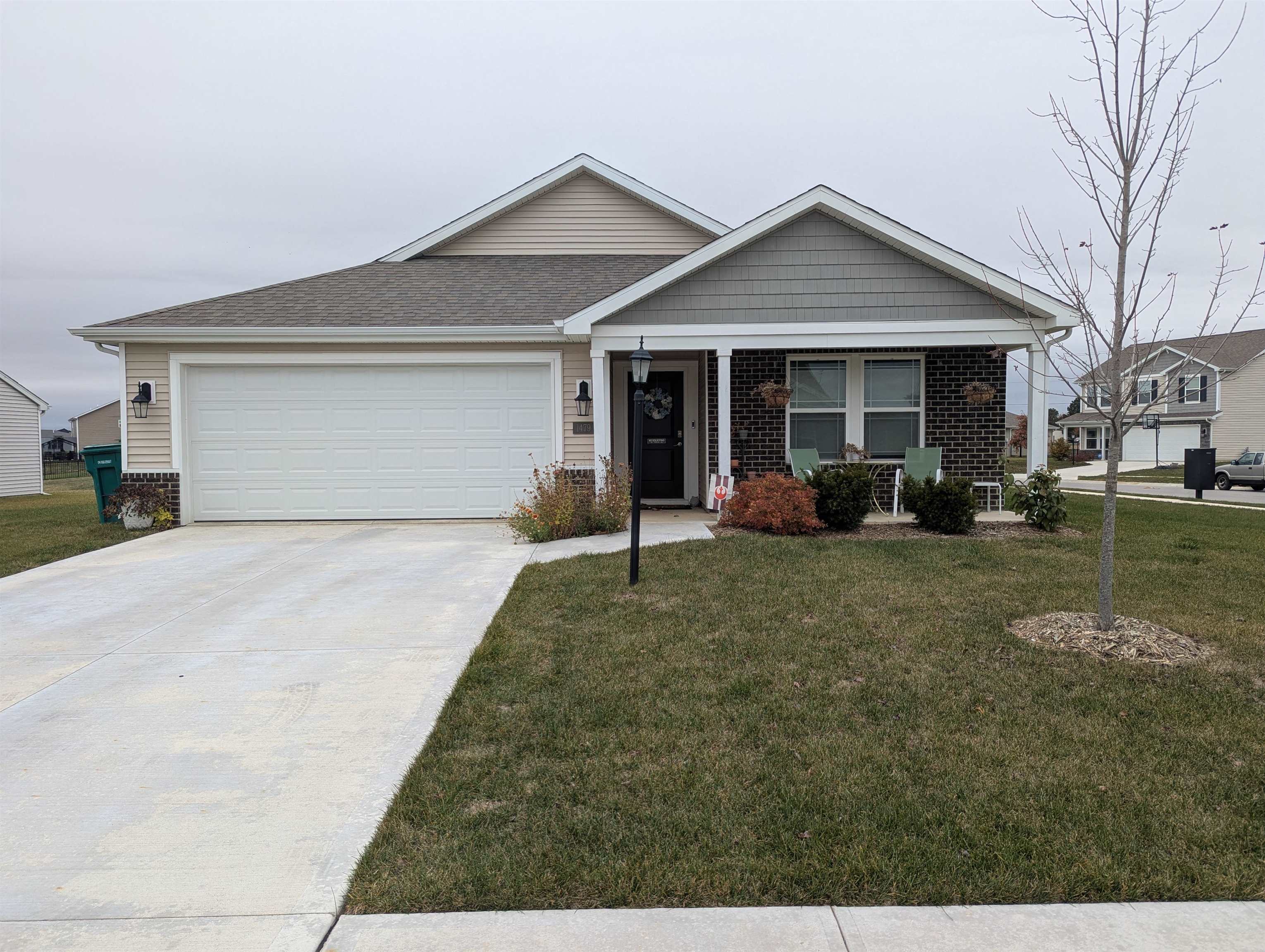 Livingston Lakes Way, Fort Wayne, IN 46818