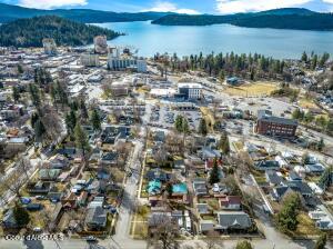 Coeur D'alene, Idaho, 83814, United States, 4 Bedrooms Bedrooms, ,2 BathroomsBathrooms,Residential,For Sale,1743962