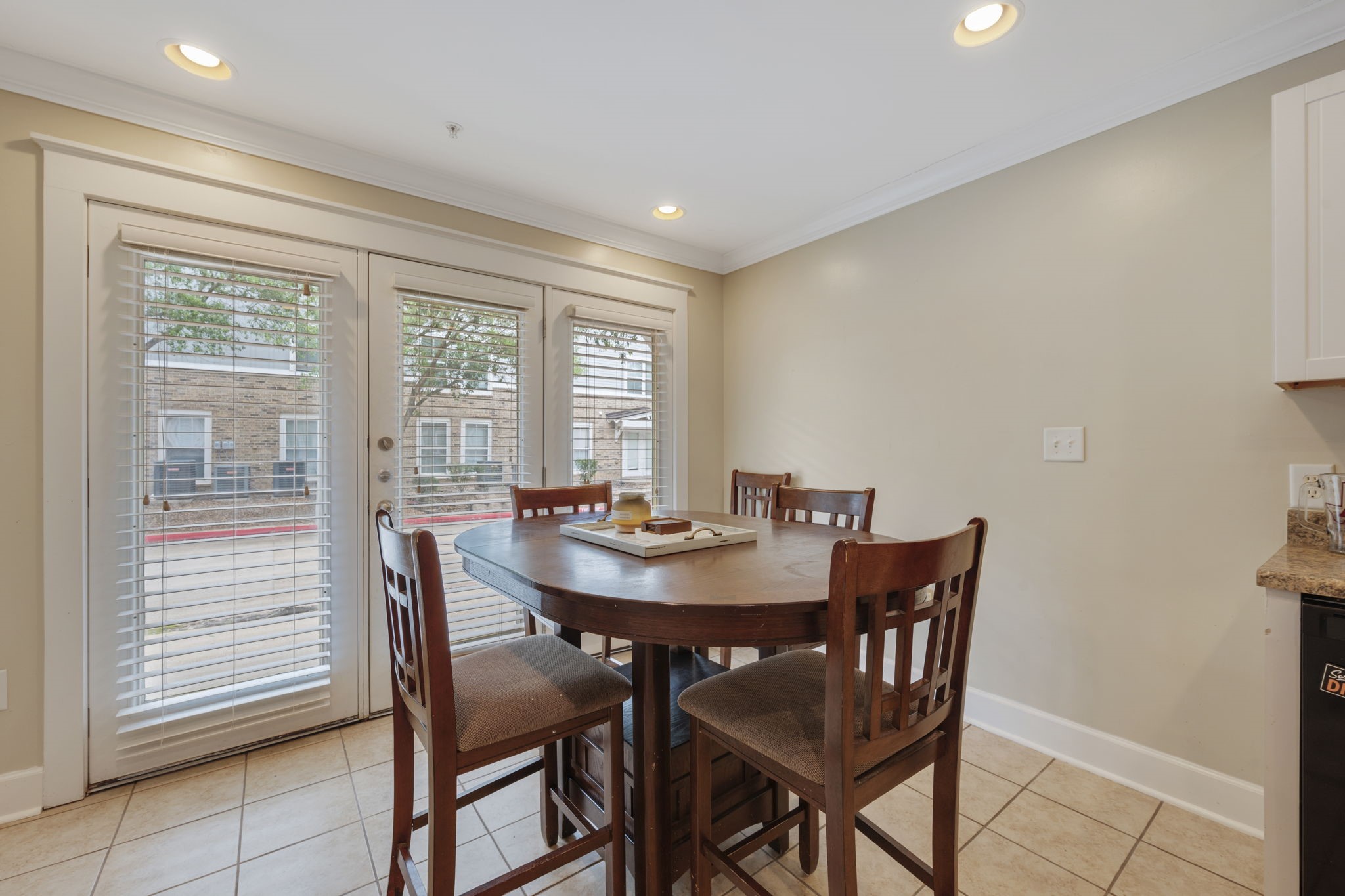  1725 Harvey Mitchell Parkway S #1814 - 物件實景