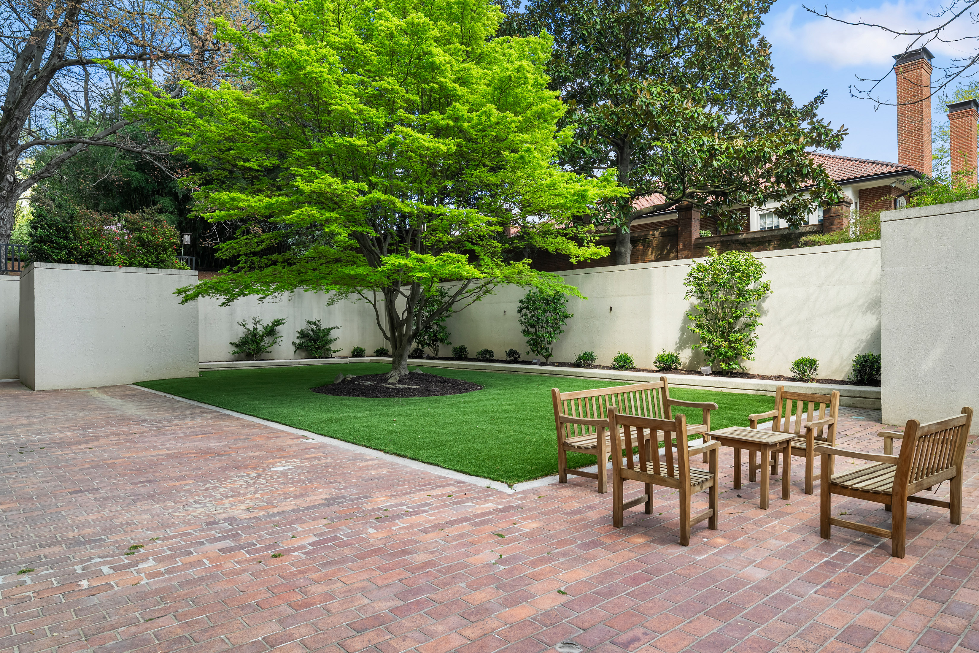  Fully Renovated Residence with Stunning Skyline Views - 物件實景