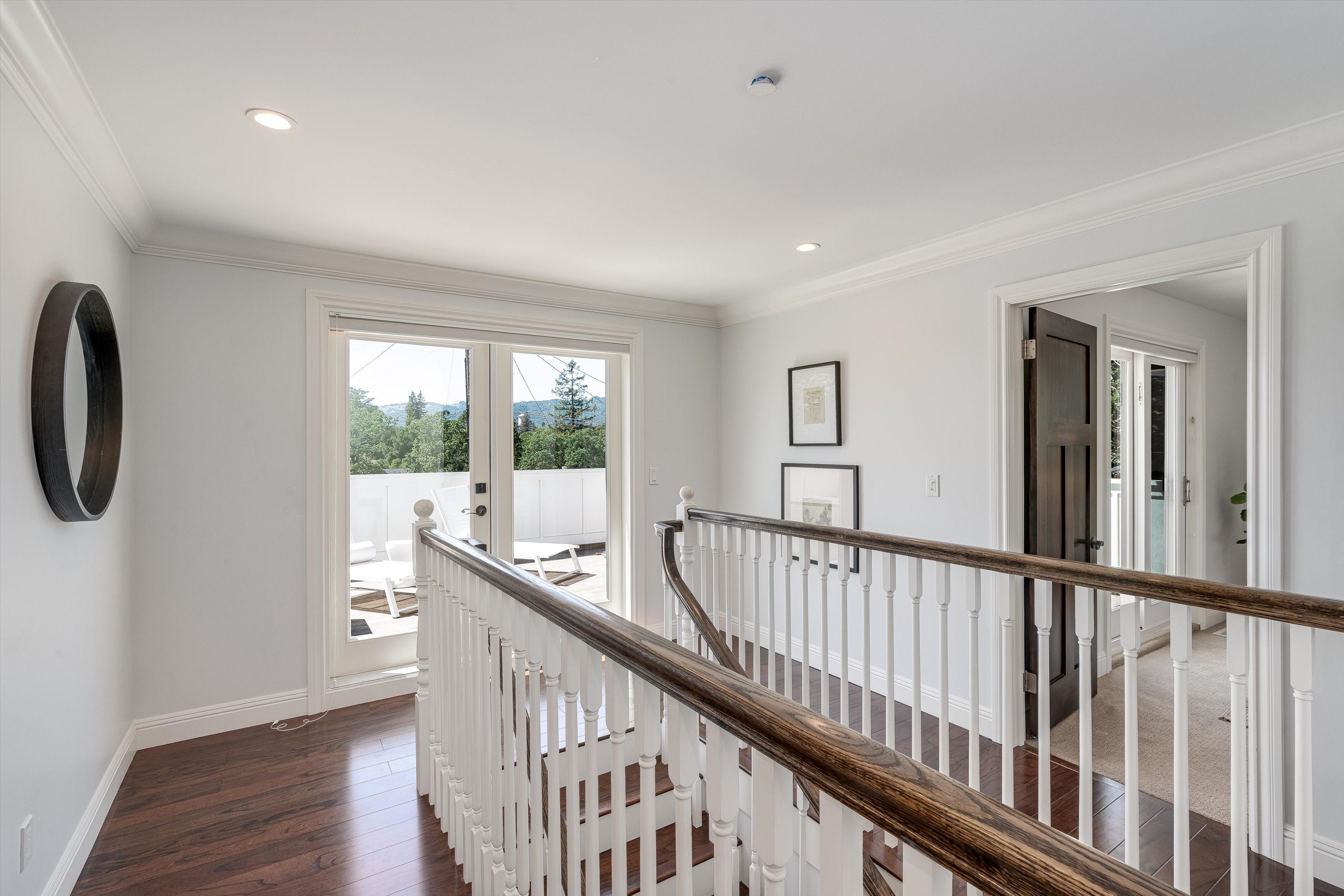  18428 4th  Avenue - 物件實景