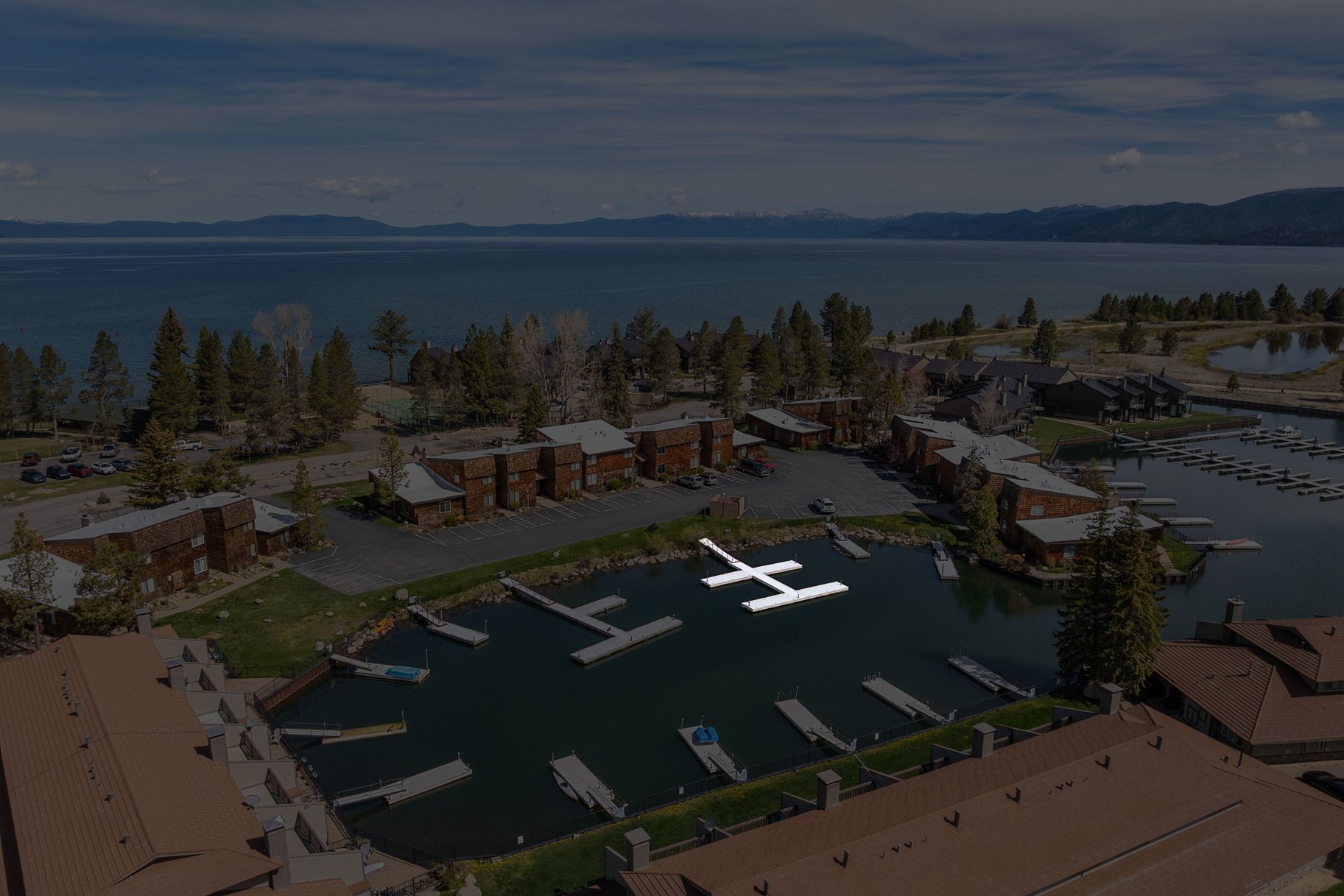  Lakeview Tahoe Keys Turnkey Townhome - 物件實景