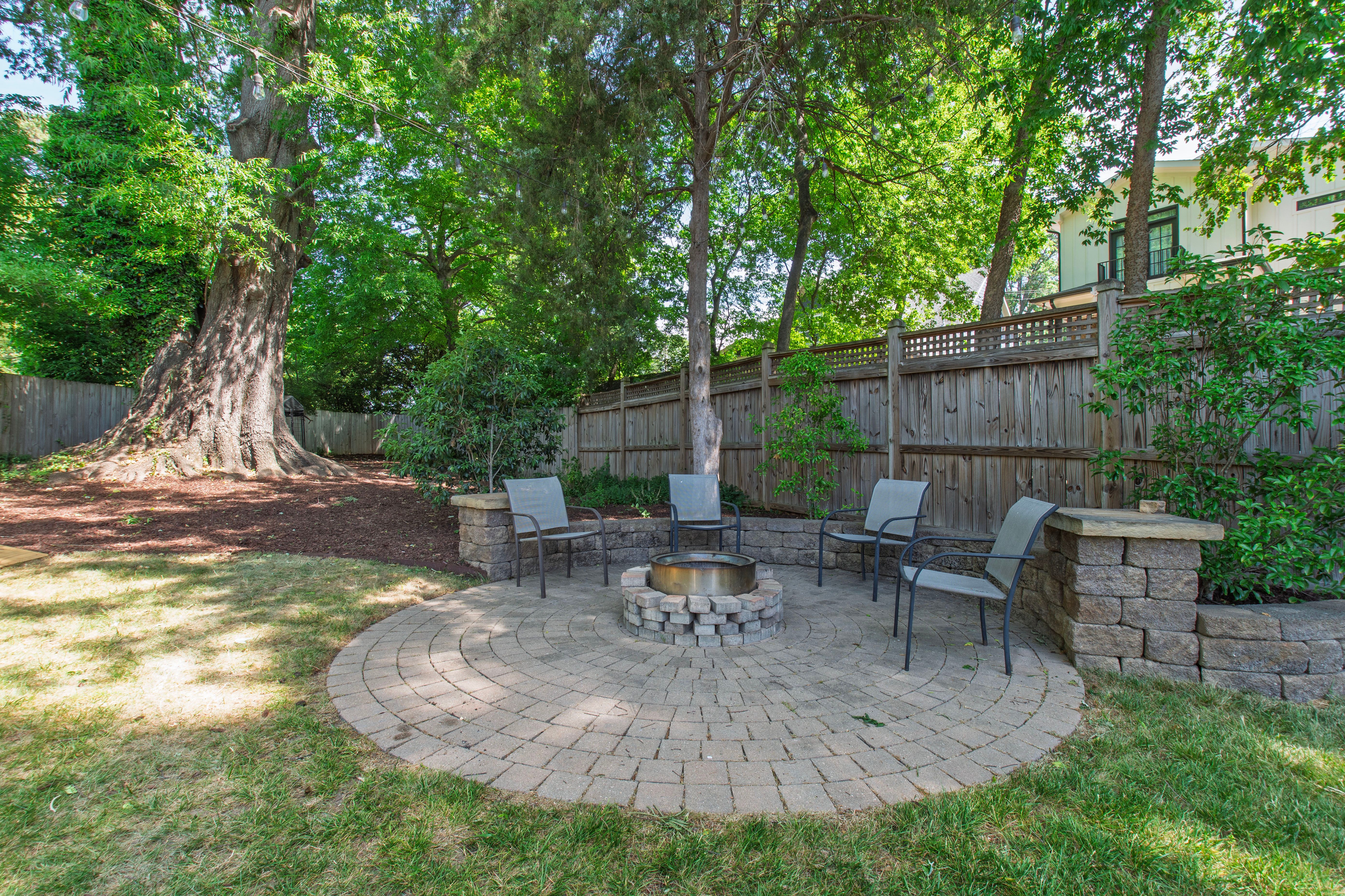  225 Georgetown Road, Raleigh, NC, 27608 - 物件實景