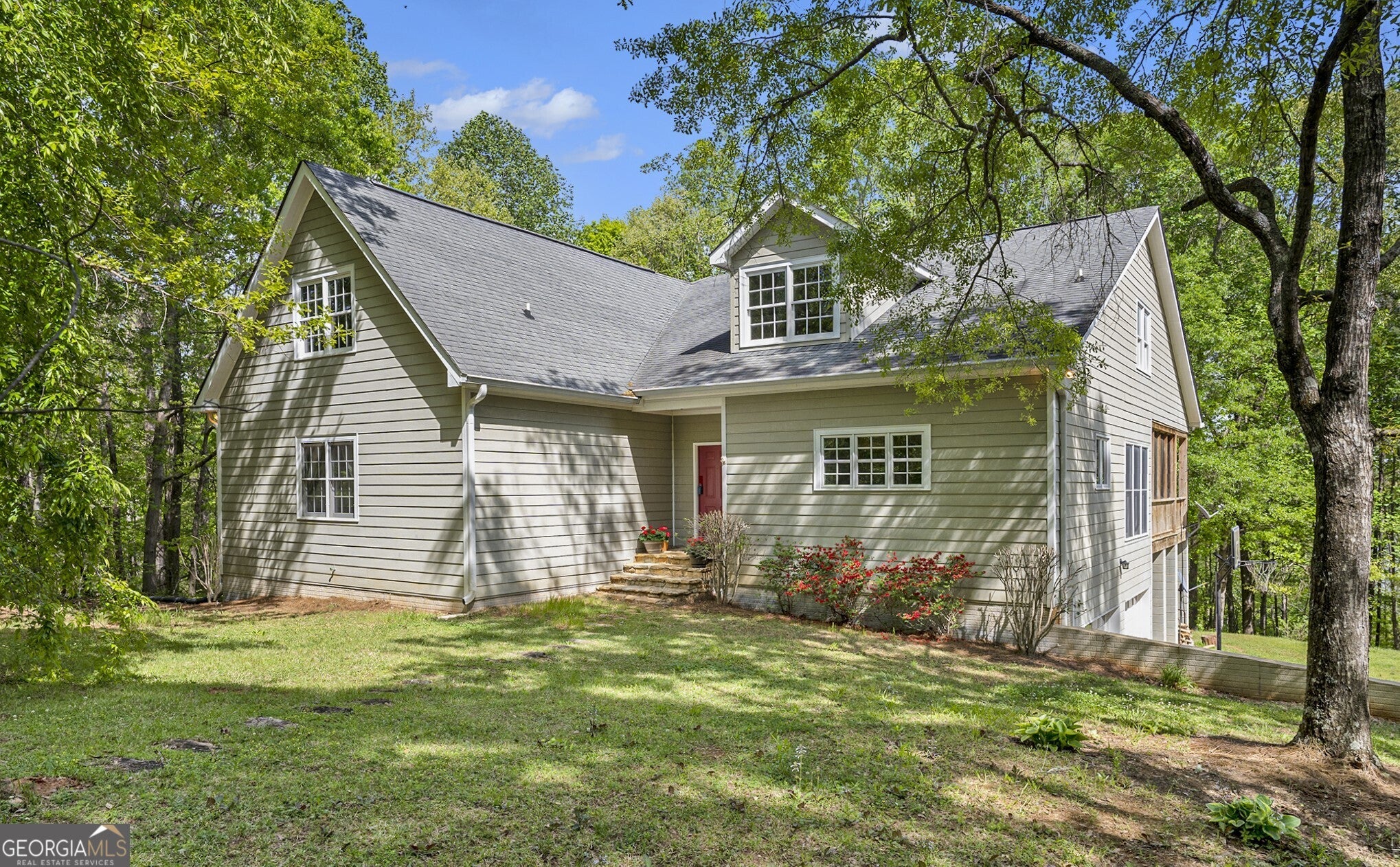 Lagrange, Georgia, 30240, United States, 3 Bedrooms Bedrooms, ,4 BathroomsBathrooms,Residential,For Sale,1952011