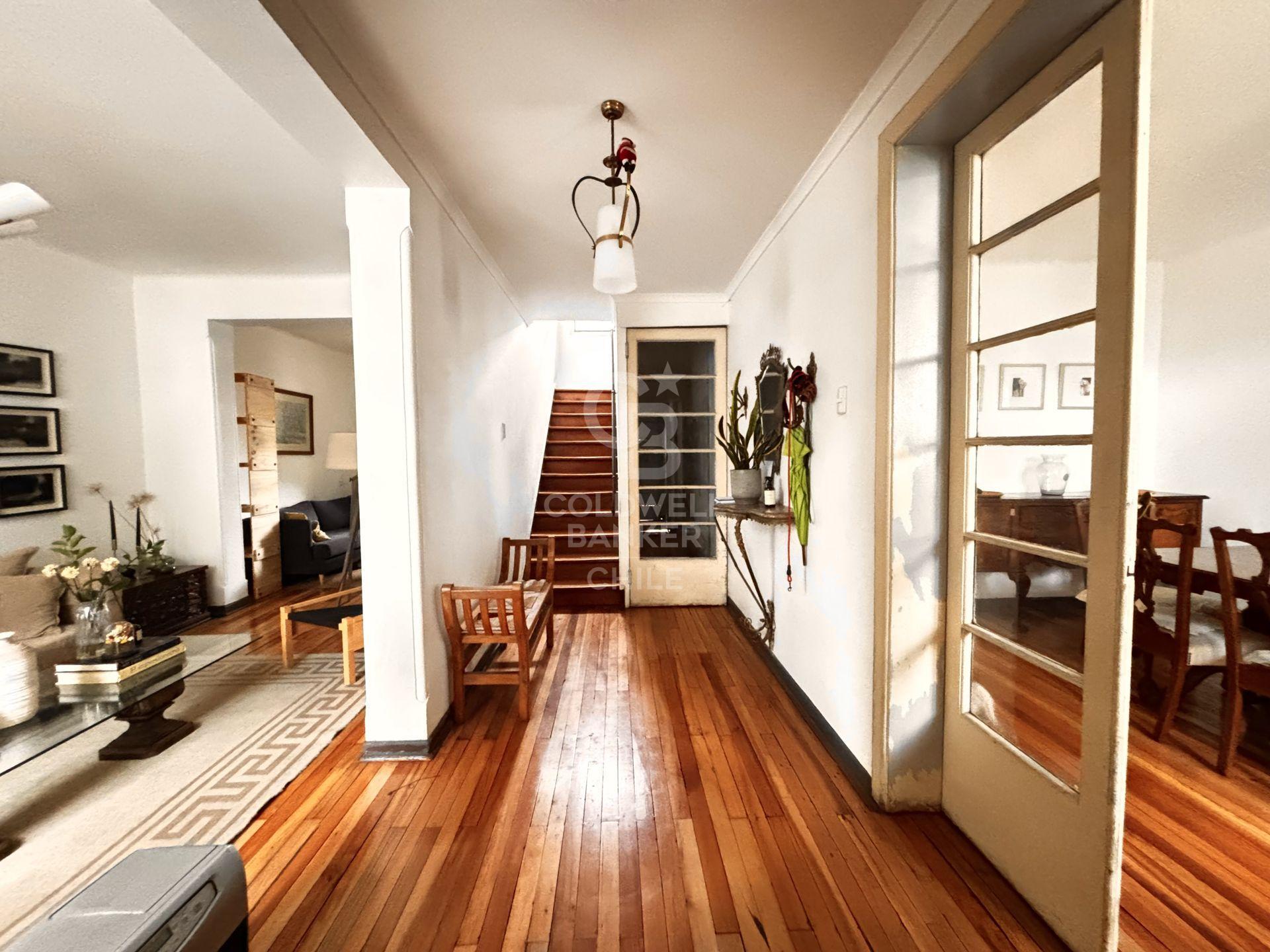 Providencia, Chile, 4 Bedrooms Bedrooms, ,2 BathroomsBathrooms,Residential,For Sale,1847198