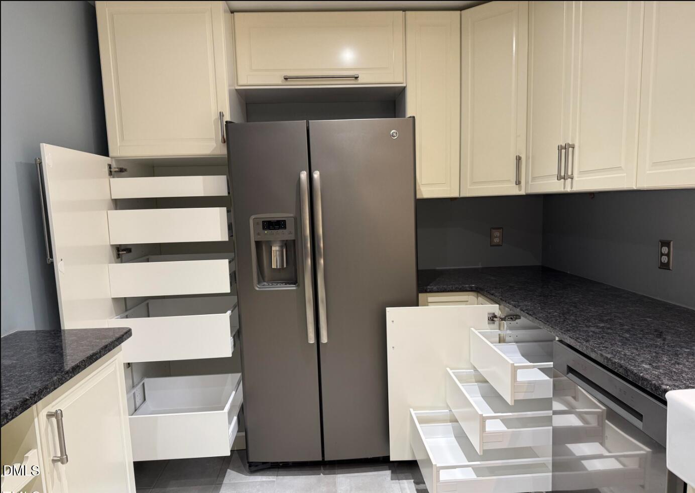 Cary, North Carolina, 27511, United States, 3 Bedrooms Bedrooms, ,2 BathroomsBathrooms,Residential,For Sale,1985547