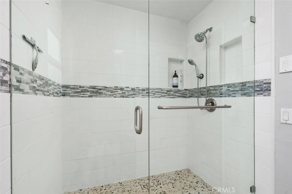 Lake Forest, California, 92630, United States, 6 Bedrooms Bedrooms, ,4 BathroomsBathrooms,Residential,For Sale,1991080