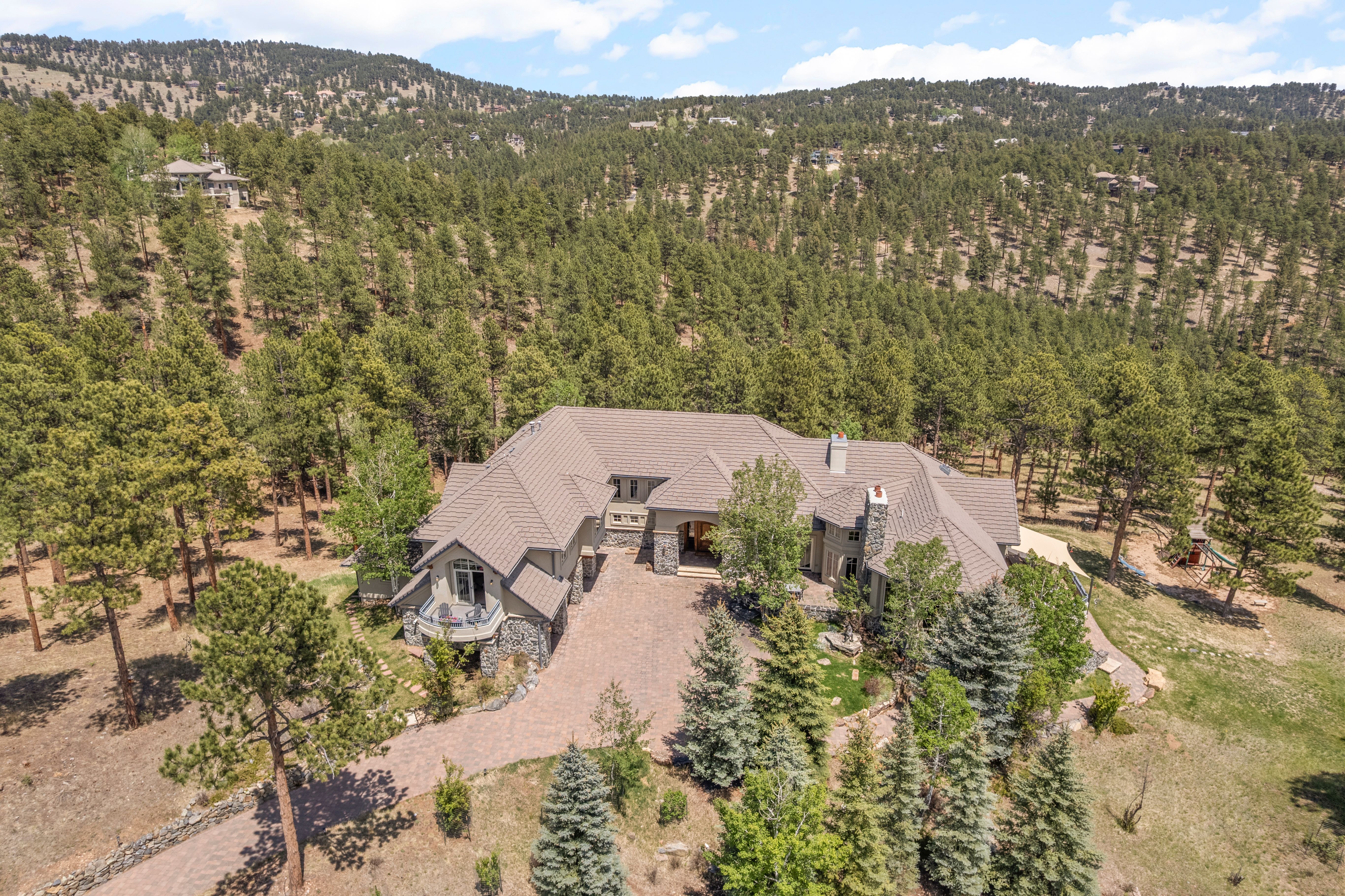  Extraordinary Custom Estate - 物件實景