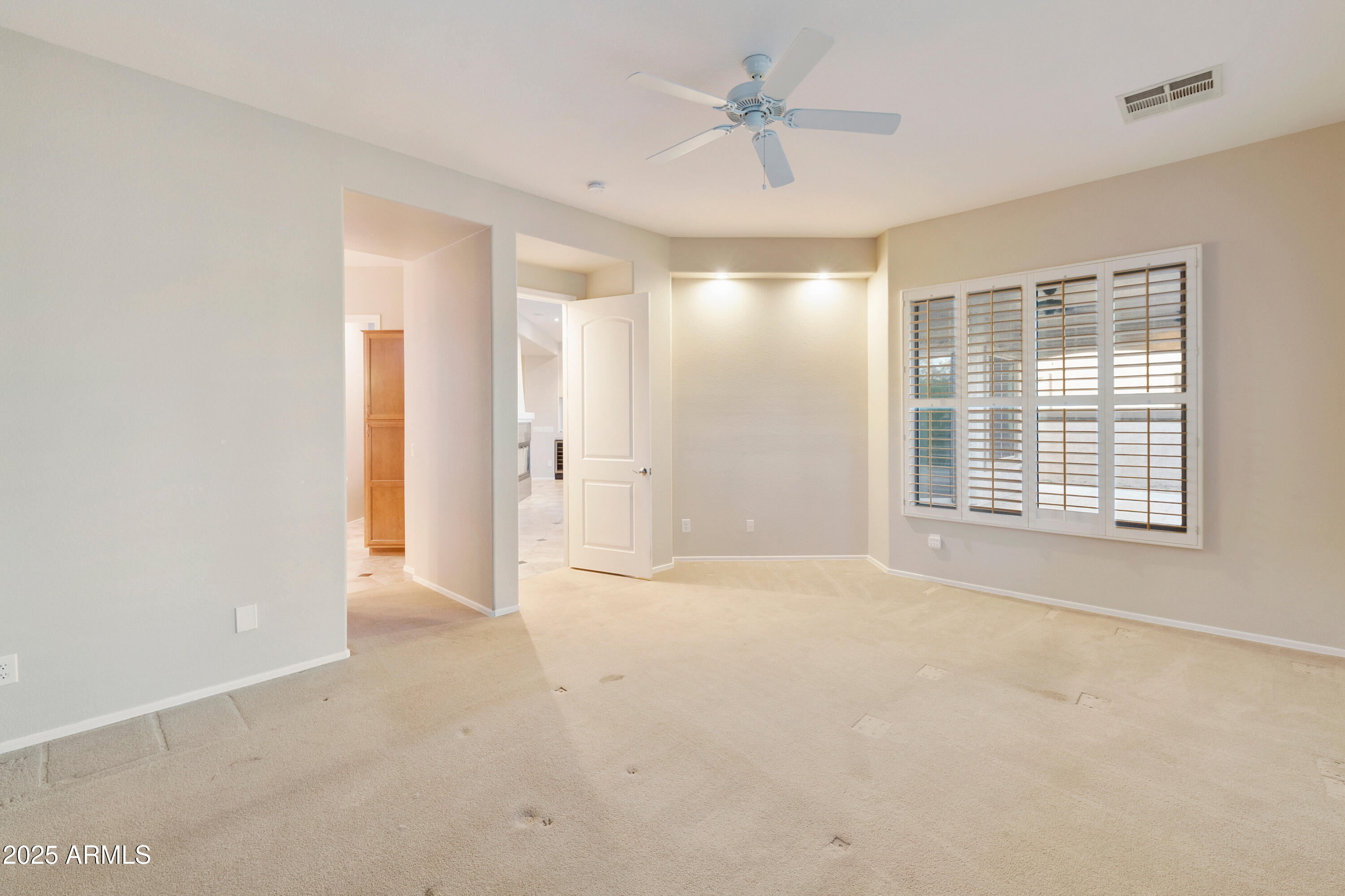 Gilbert, Arizona, 85298, United States, 2 Bedrooms Bedrooms, ,2 BathroomsBathrooms,Residential,For Sale,1993246