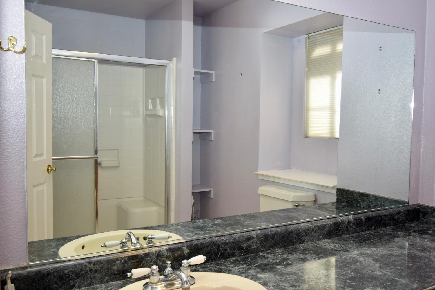 Oakhurst, California, 93644, United States, 4 Bedrooms Bedrooms, ,3 BathroomsBathrooms,Residential,For Sale,1984203