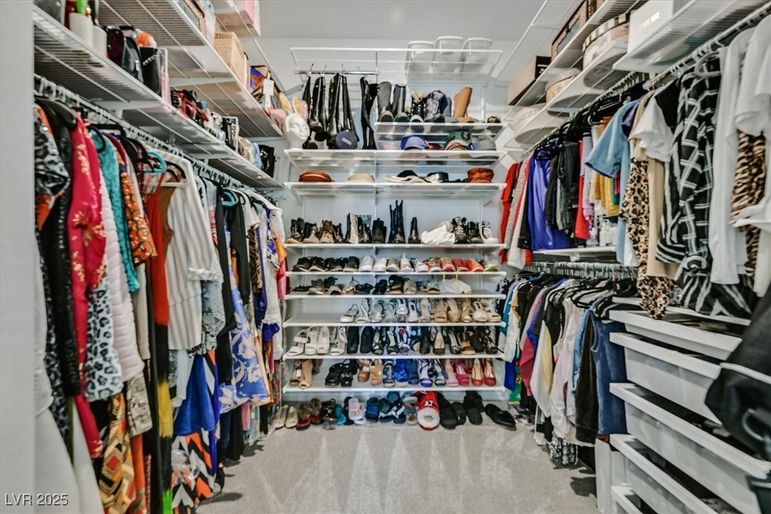 Henderson, Nevada, 89011, United States, 3 Bedrooms Bedrooms, ,2 BathroomsBathrooms,Residential,For Sale,1972737