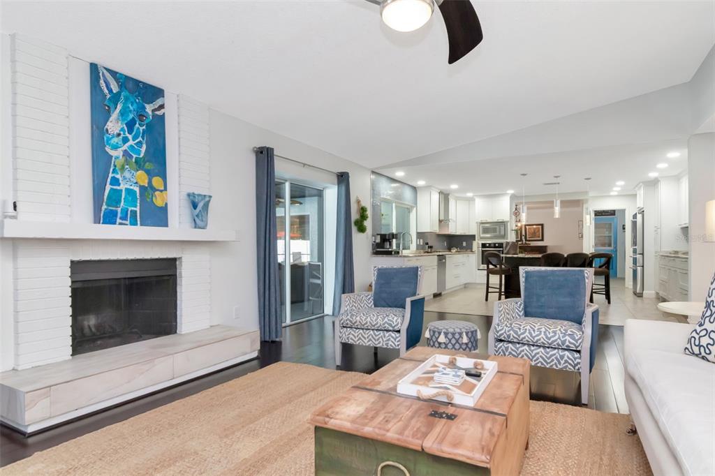 Clearwater, Florida, 33761, United States, 5 Bedrooms Bedrooms, ,3 BathroomsBathrooms,Residential,For Sale,1991990