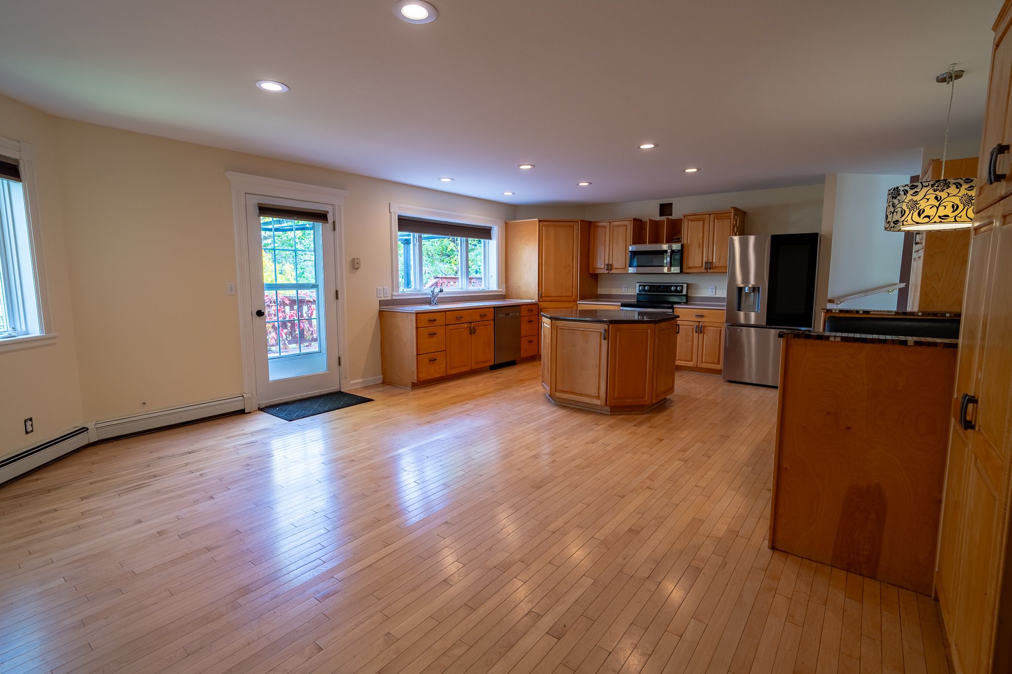 Helena, Montana, 59601, United States, 4 Bedrooms Bedrooms, ,4 BathroomsBathrooms,Residential,For Sale,1984515