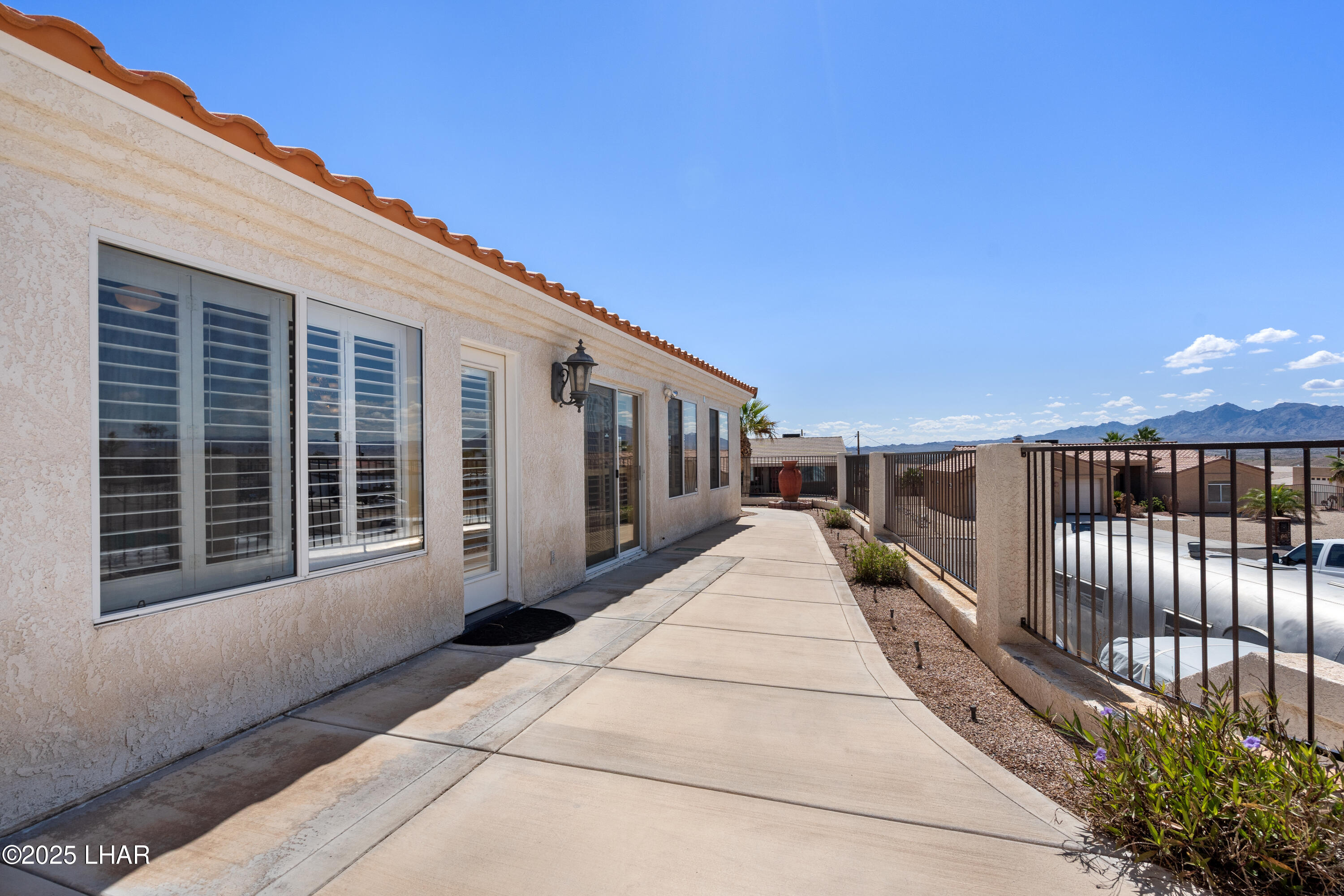 Lake Havasu City, Arizona, 86404, United States, 4 Bedrooms Bedrooms, ,4 BathroomsBathrooms,Residential,For Sale,1818242