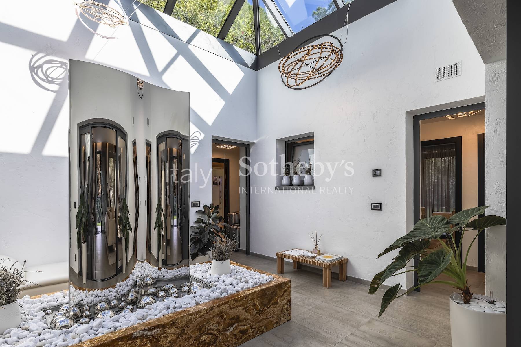  Exclusive villa surrounded by greenery just steps from the sea - 物件實景