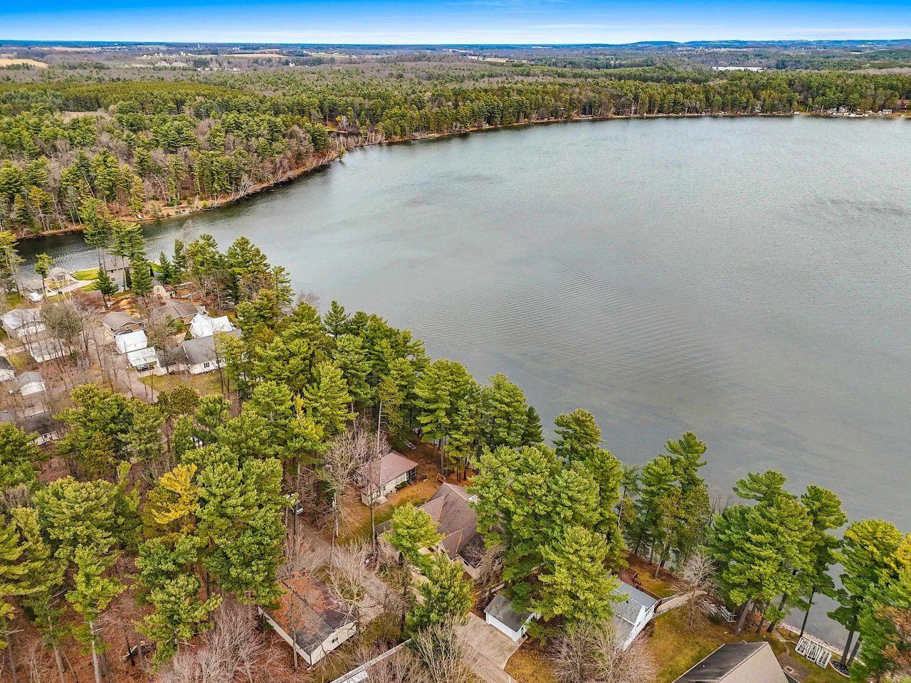 CLINTONVILLE, Wisconsin, 54929, United States, 3 Bedrooms Bedrooms, ,1 BathroomBathrooms,Residential,For Sale,1828359