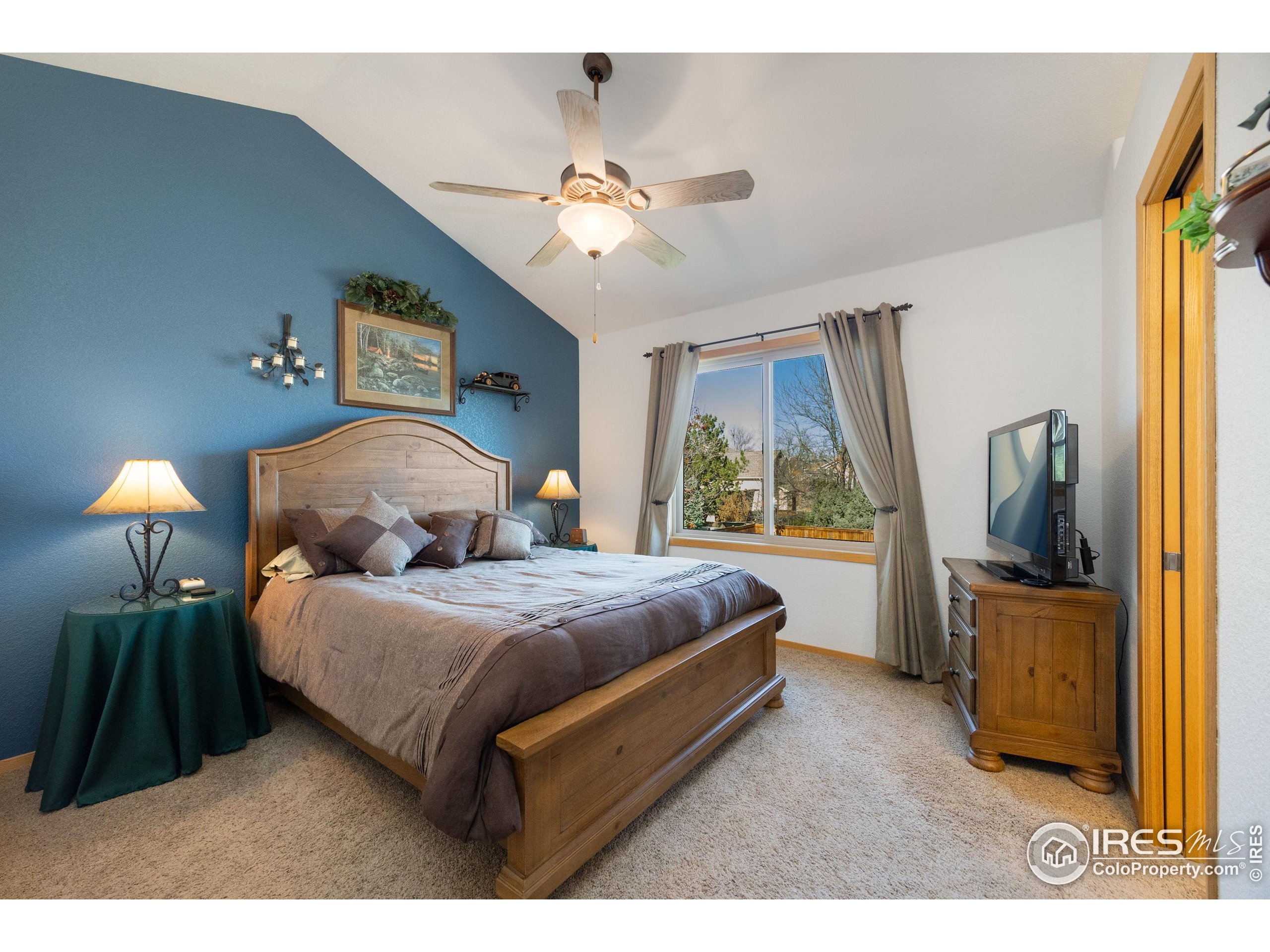 Fort Collins, Colorado, 80526, United States, 3 Bedrooms Bedrooms, ,2 BathroomsBathrooms,Residential,For Sale,1992976