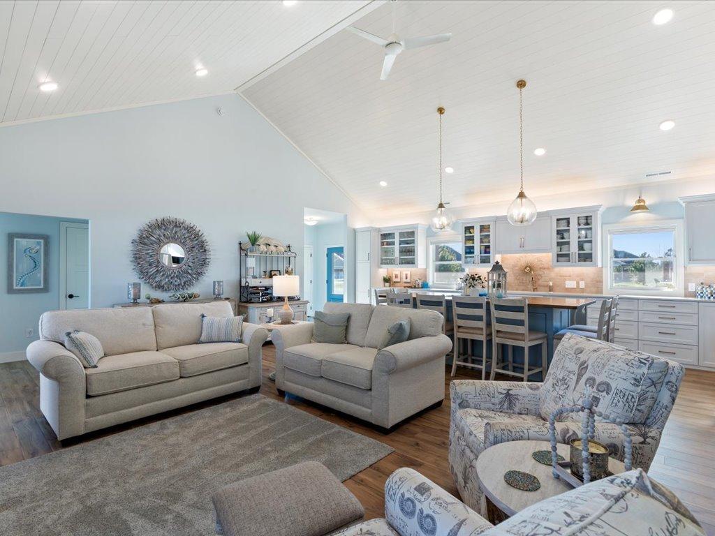 Breezy Point, Minnesota, 56472, United States, 3 Bedrooms Bedrooms, ,2 BathroomsBathrooms,Residential,For Sale,1992070