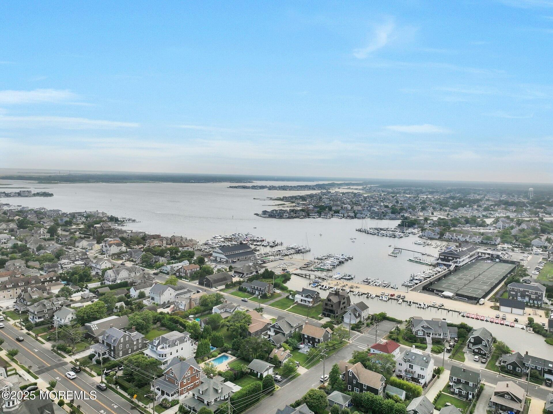 Bay Head, New Jersey, 08742, United States, 6 Bedrooms Bedrooms, ,3 BathroomsBathrooms,Residential,For Sale,1897105