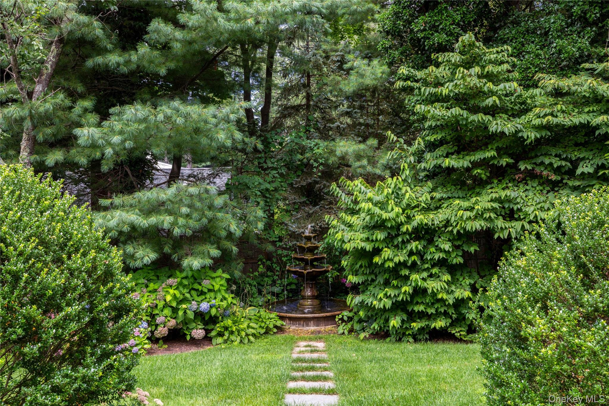  898 Chicken Valley Road, Matinecock, NY, 11560 - 物件實景