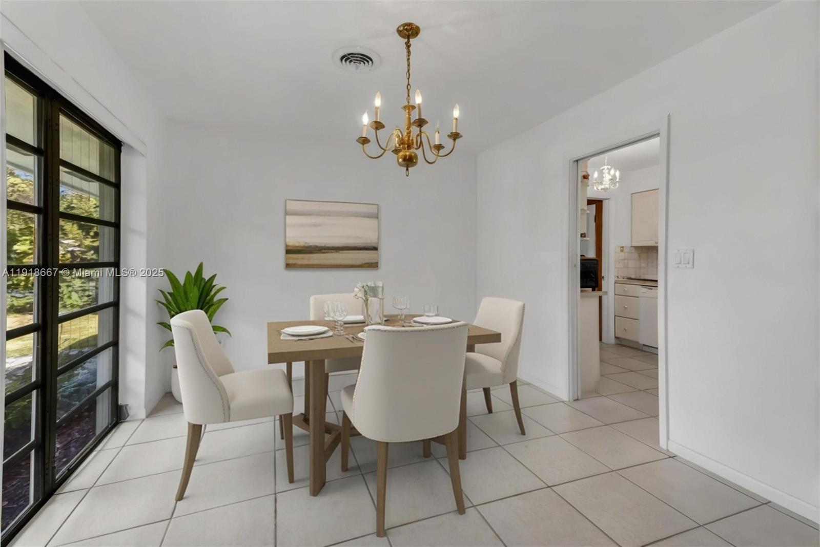 Miami, Florida, 33157, United States, 3 Bedrooms Bedrooms, ,2 BathroomsBathrooms,Residential,For Sale,1997339