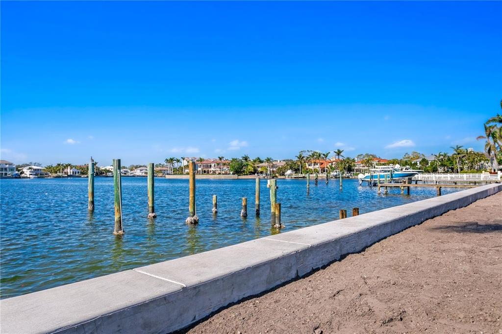 St Petersburg, Florida, 33704, United States, 6 Bedrooms Bedrooms, ,8 BathroomsBathrooms,Residential,For Sale,1897556