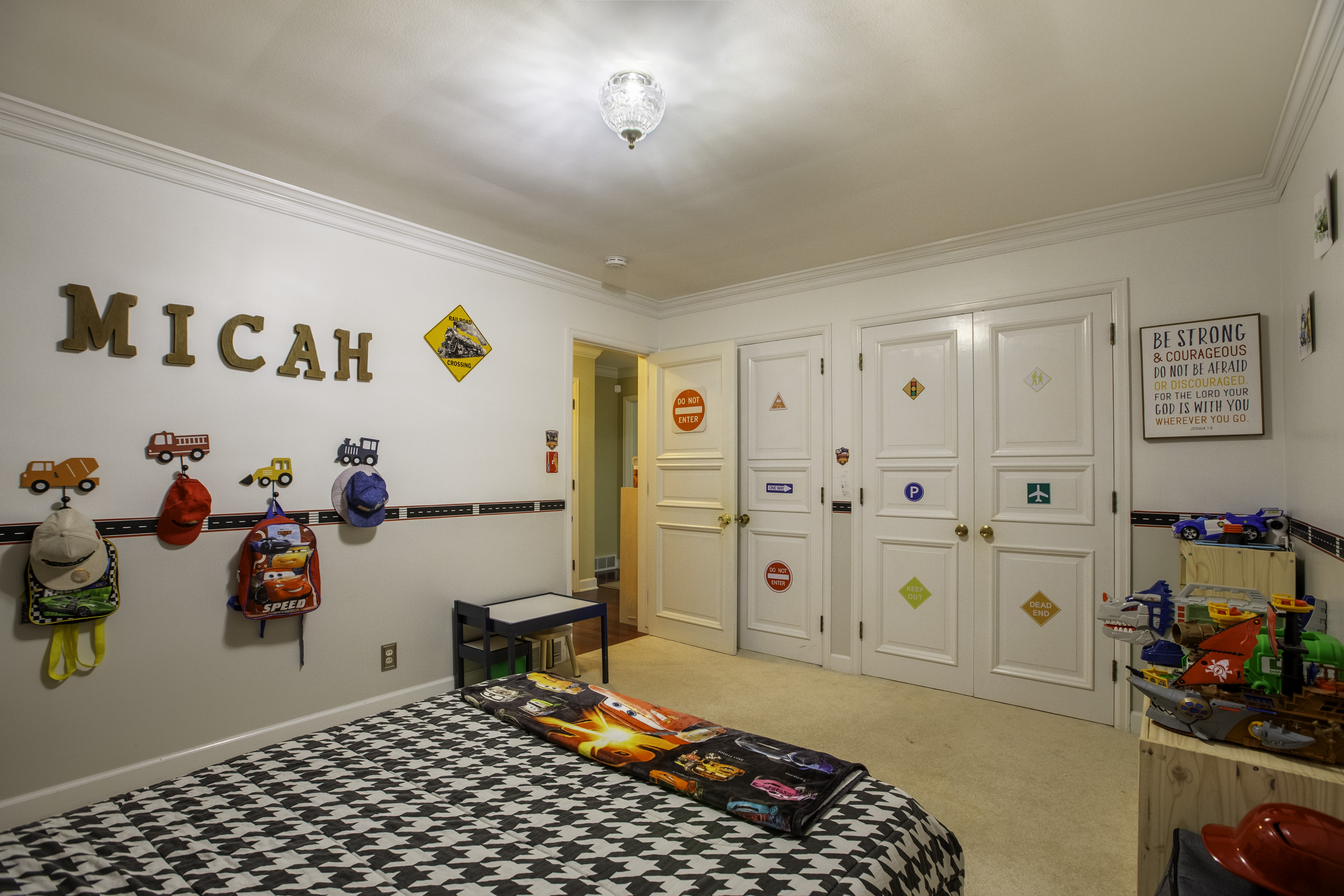 Grand Blanc, Michigan, 48439, United States, 3 Bedrooms Bedrooms, ,3 BathroomsBathrooms,Residential,For Sale,1982628